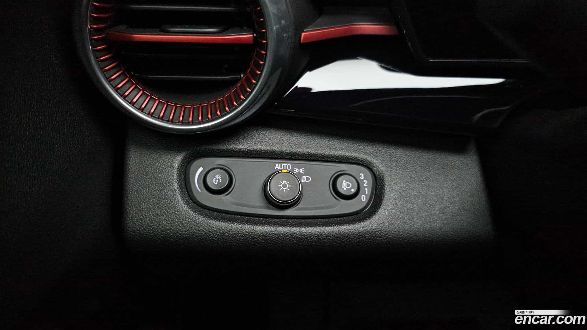 Trax Chevrolet 2023.5-OPTION-021