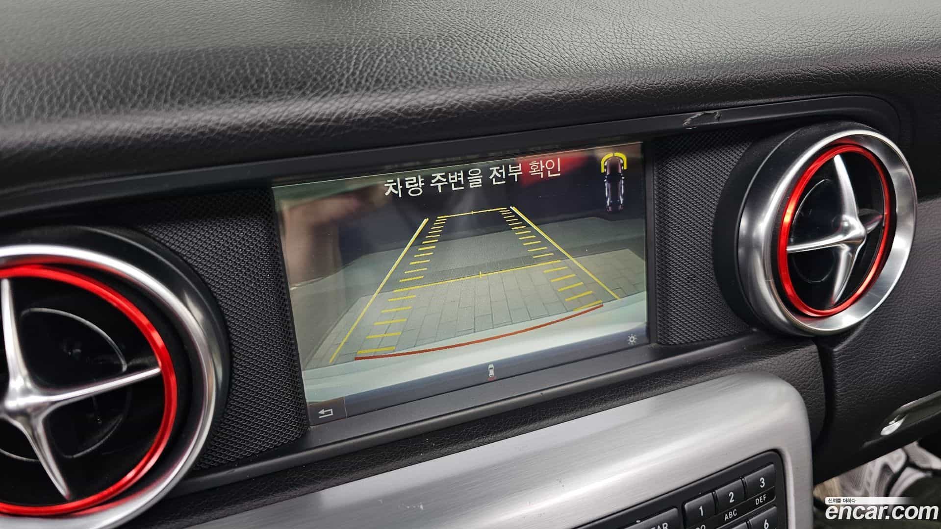 SLK-Class Mercedes-Benz 2015.3-OPTION-019