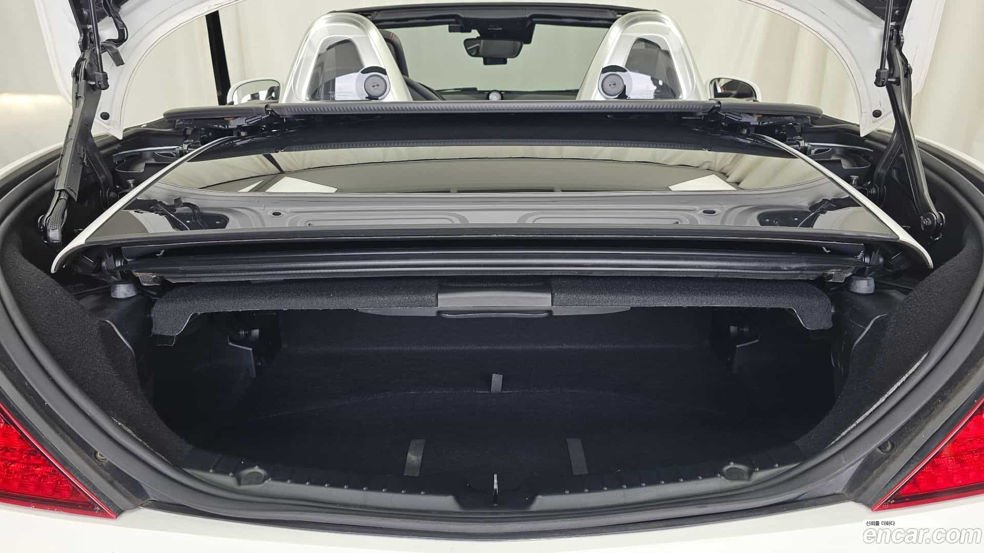 SLK-Class Mercedes-Benz 2015.3-OPTION-024