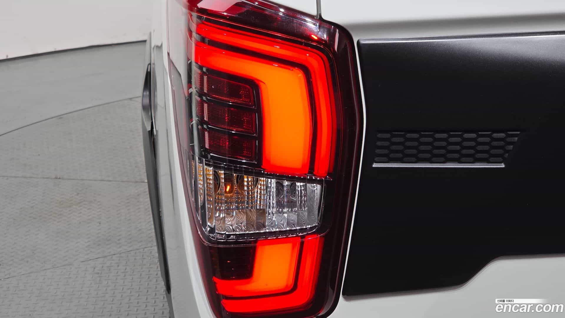 Rexton KG Mobility 2022.5-OUTER-033