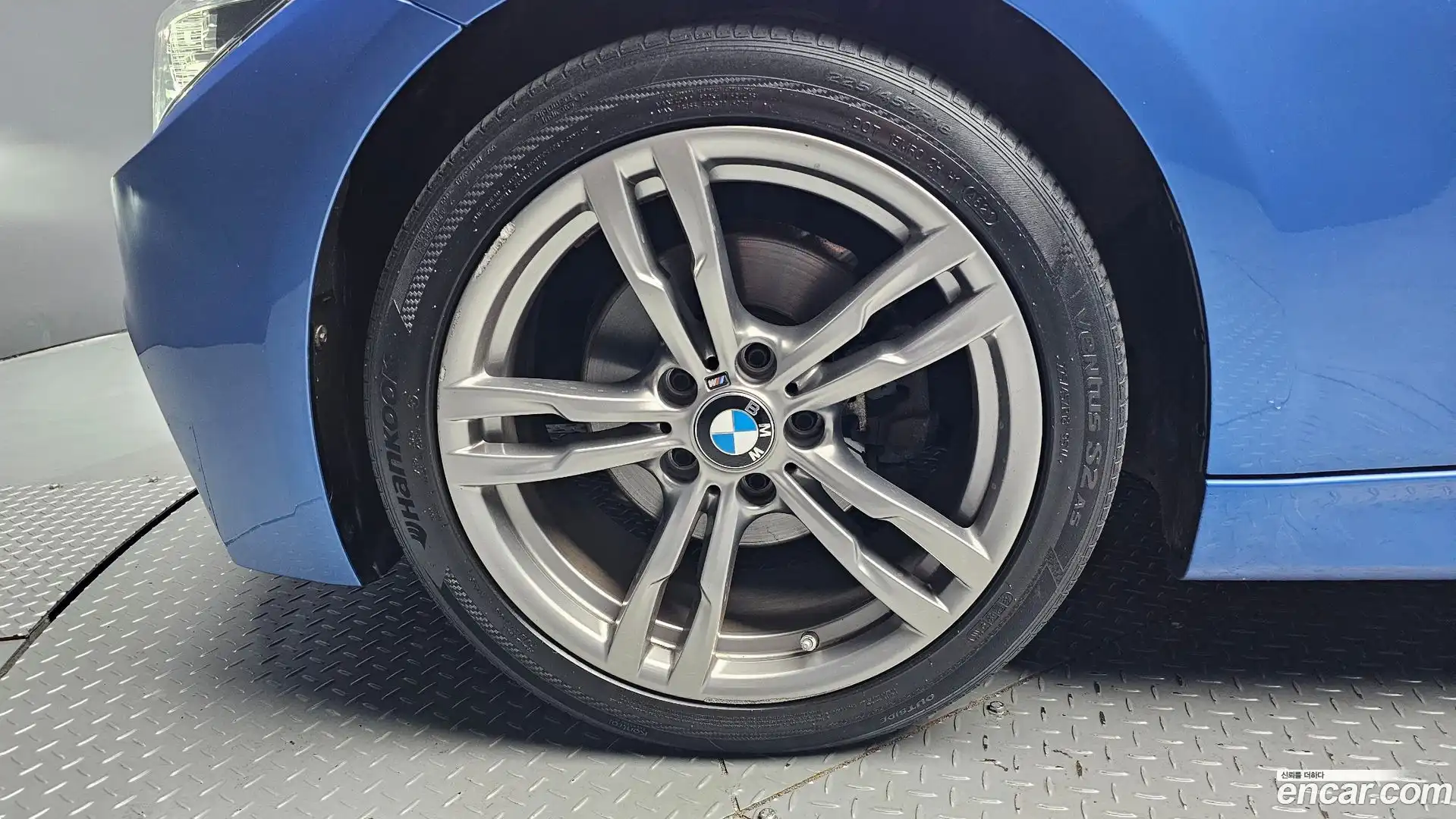 3-Series BMW 2018.11-OUTER-005