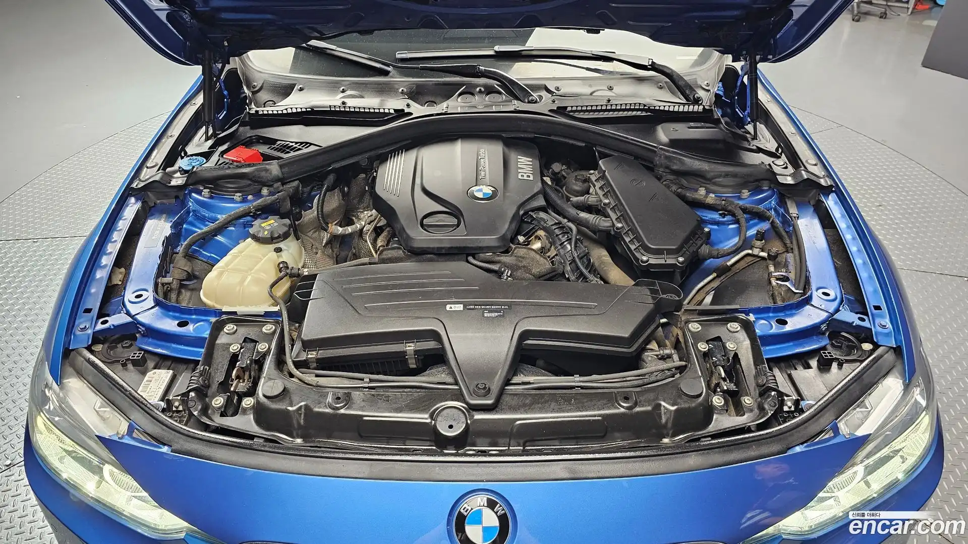 3-Series BMW 2018.11-OUTER-006
