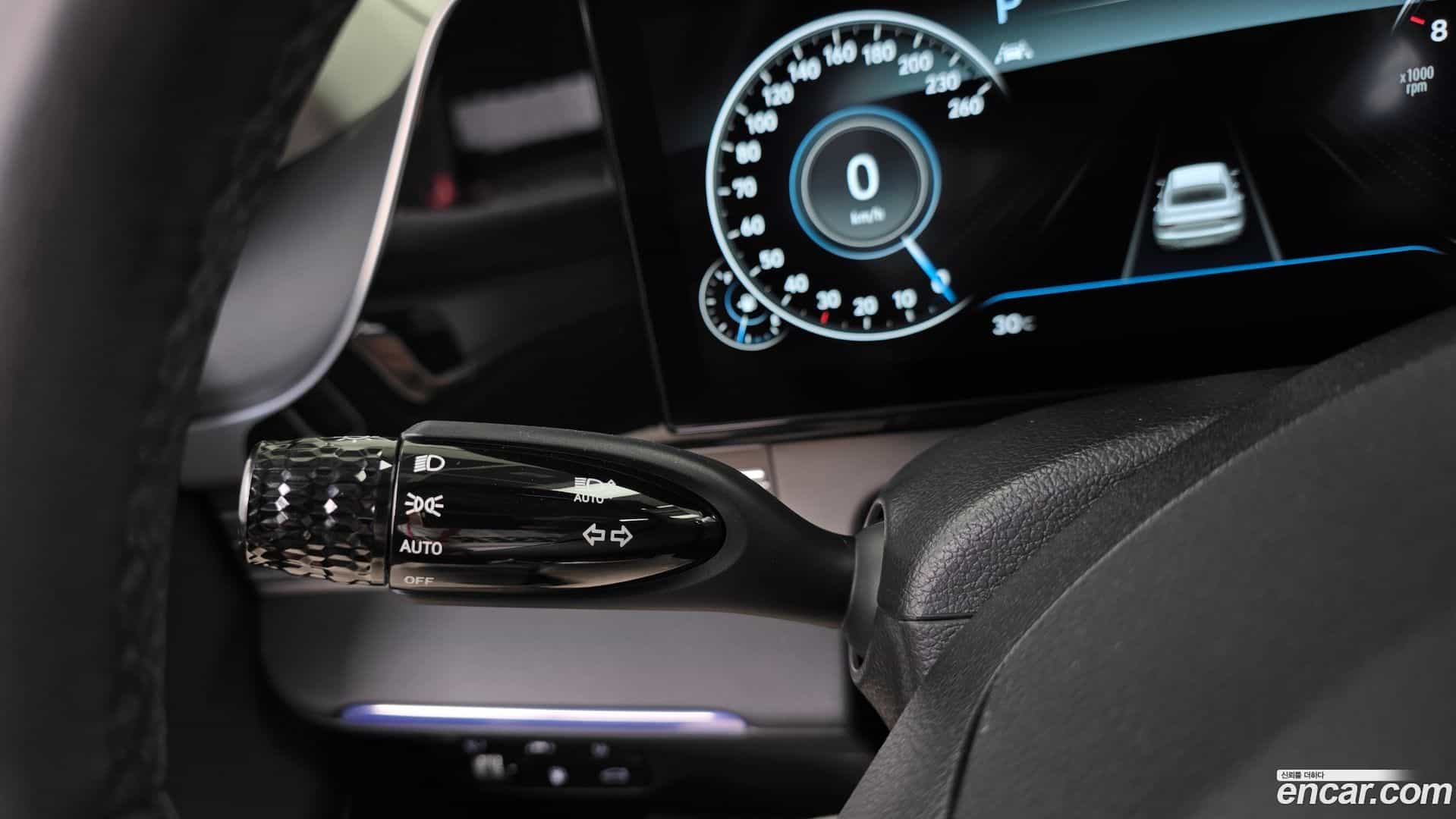 Grandeur Hyundai 2021.9-OPTION-040