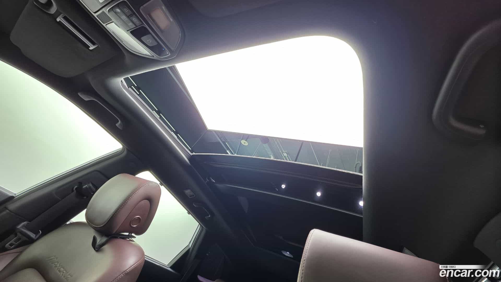 Maxcruz Hyundai 2017.0-OPTION-044