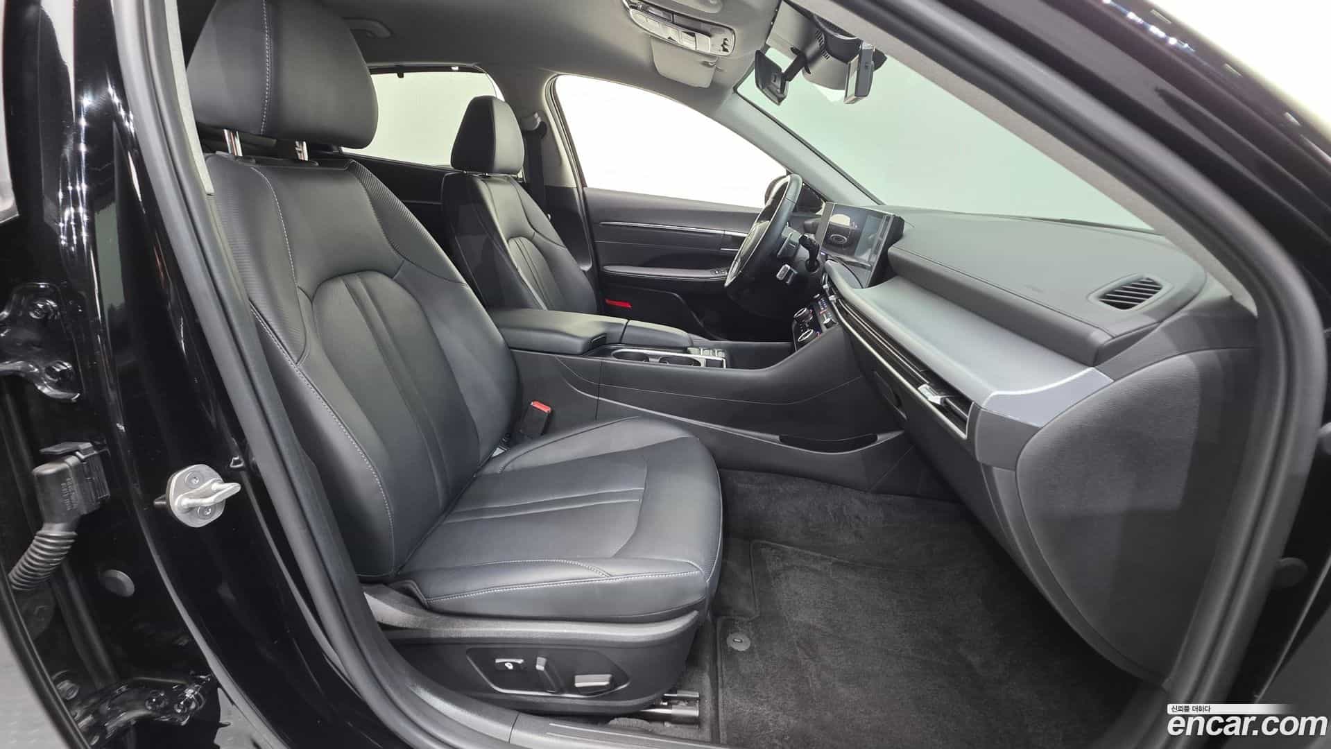 Sonata Hyundai 2023.5-INNER-010