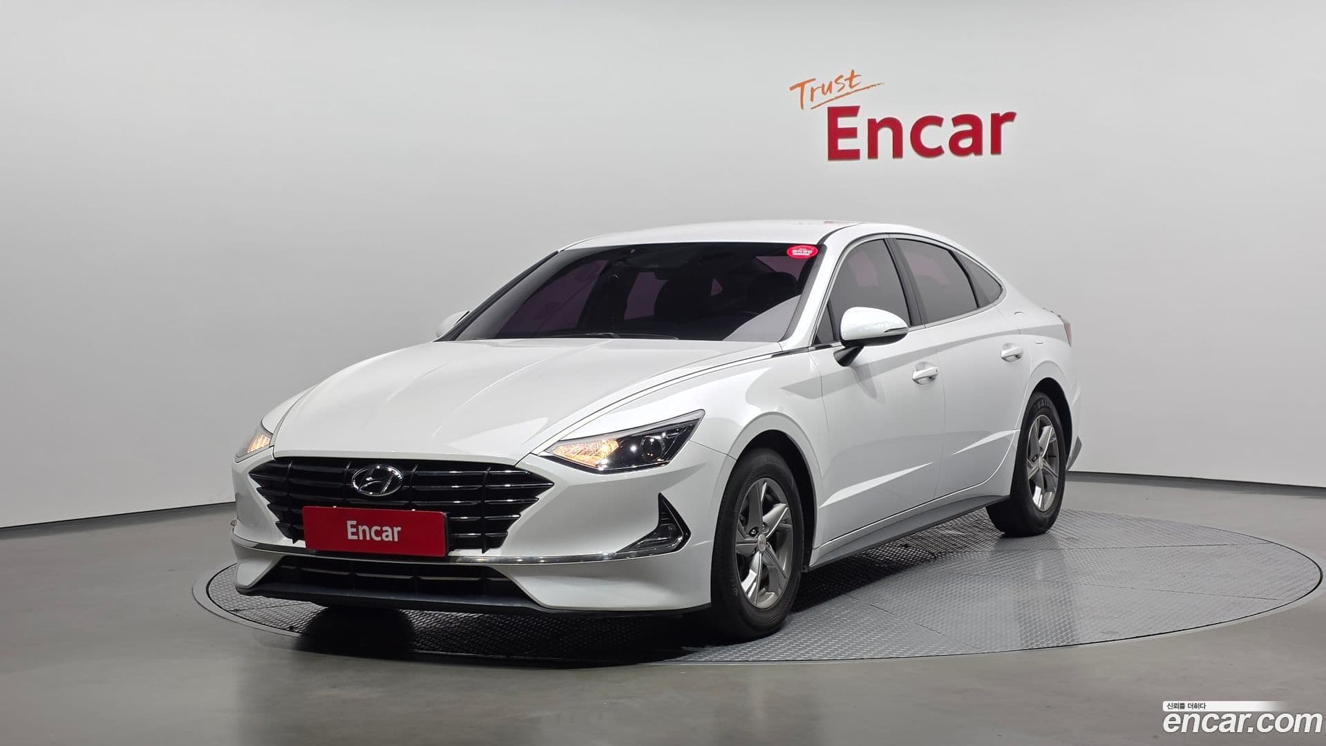 Main__Slider__Photo:Sonata Hyundai 2019.4-0