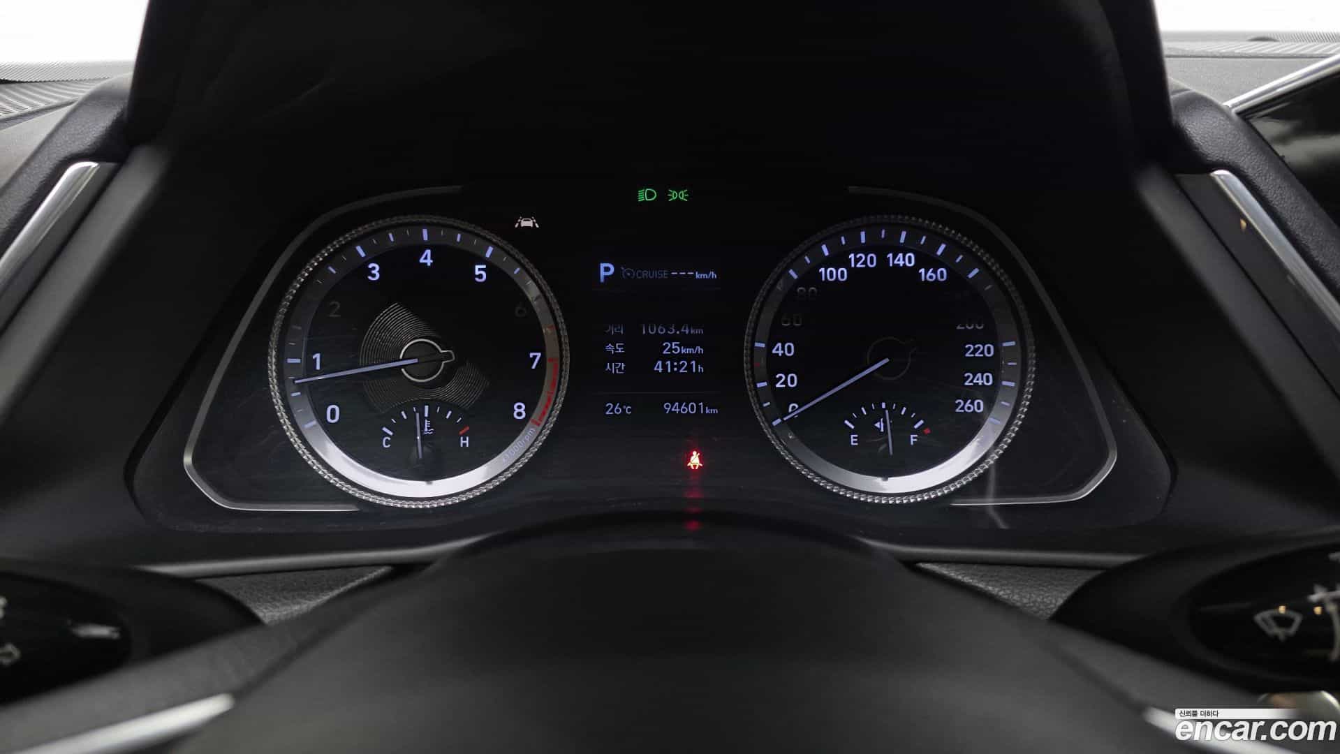 Sonata Hyundai 2019.4-INNER-008