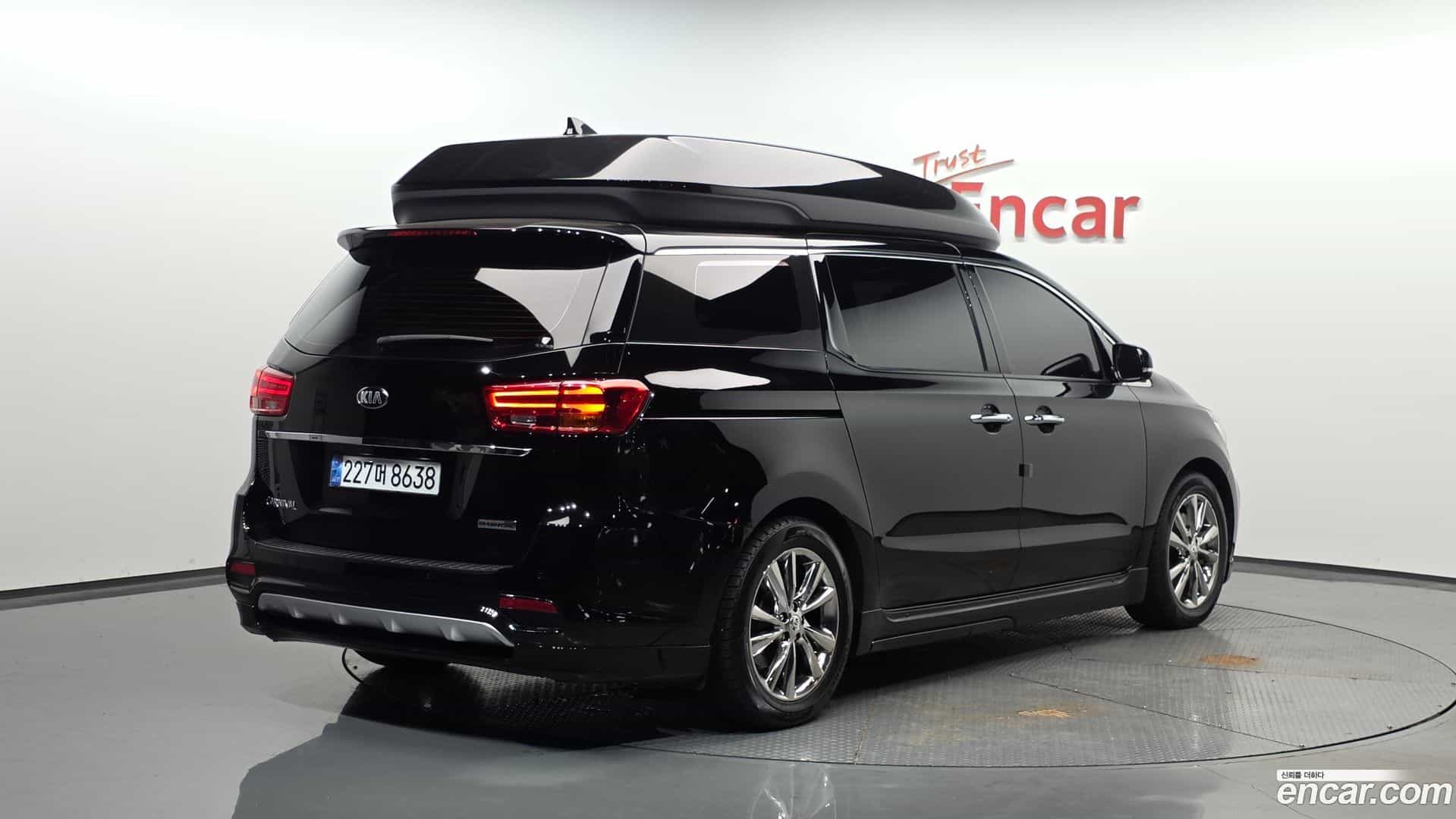 Canival Kia 2019.1-OUTER-002