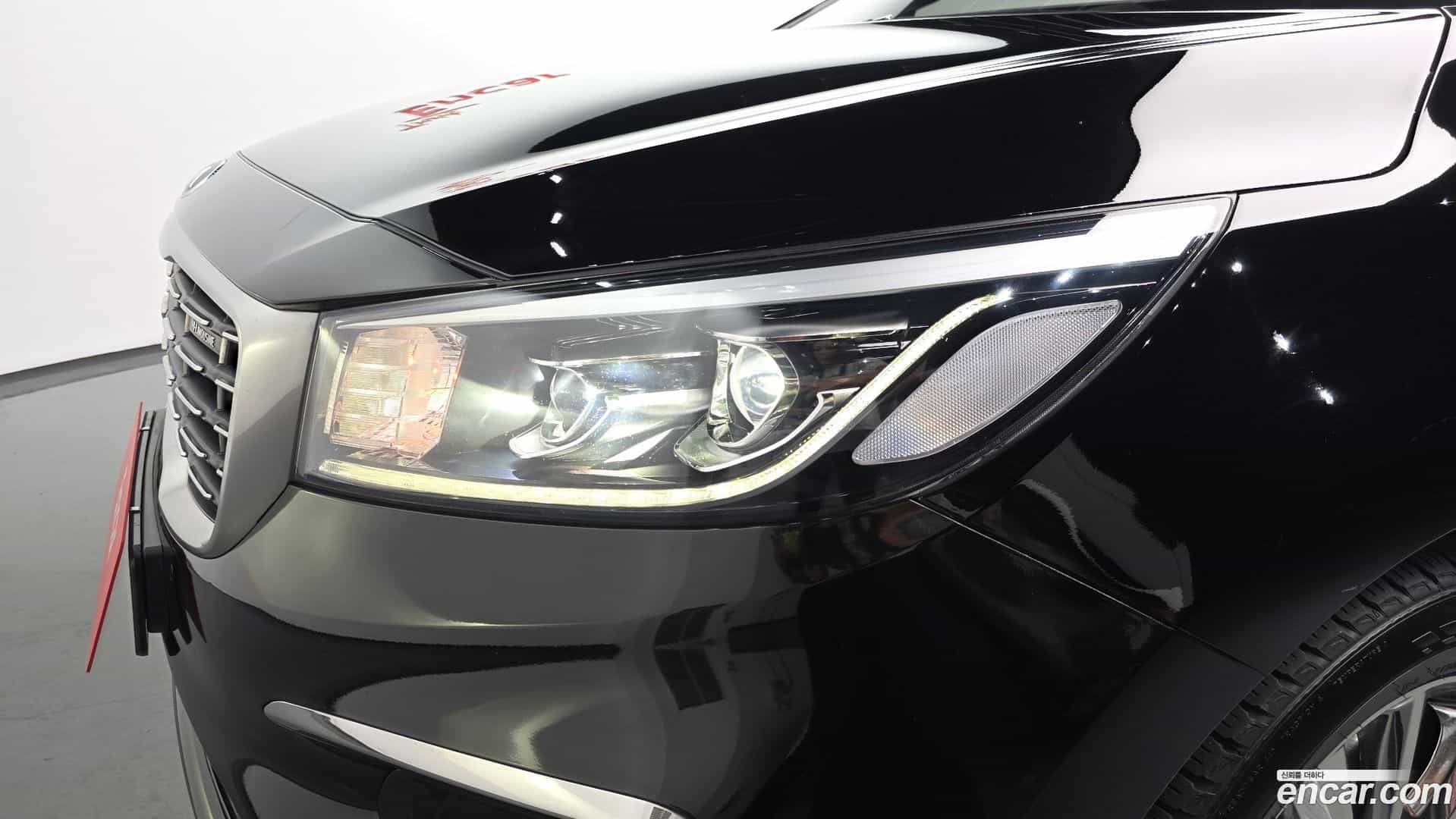 Canival Kia 2019.1-OUTER-032