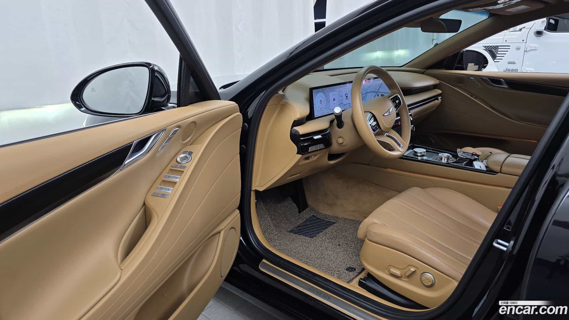 G80 Genesis 2025.1-INNER-010