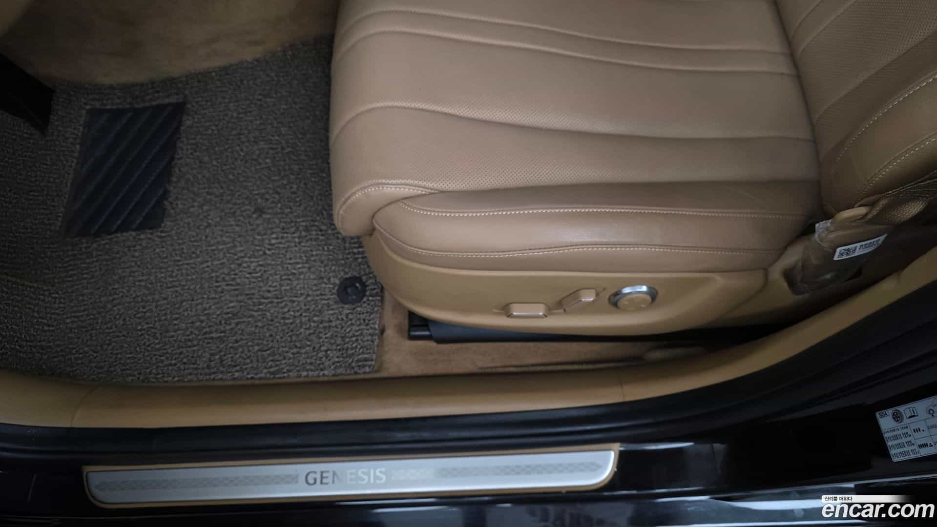 G80 Genesis 2025.1-OPTION-044
