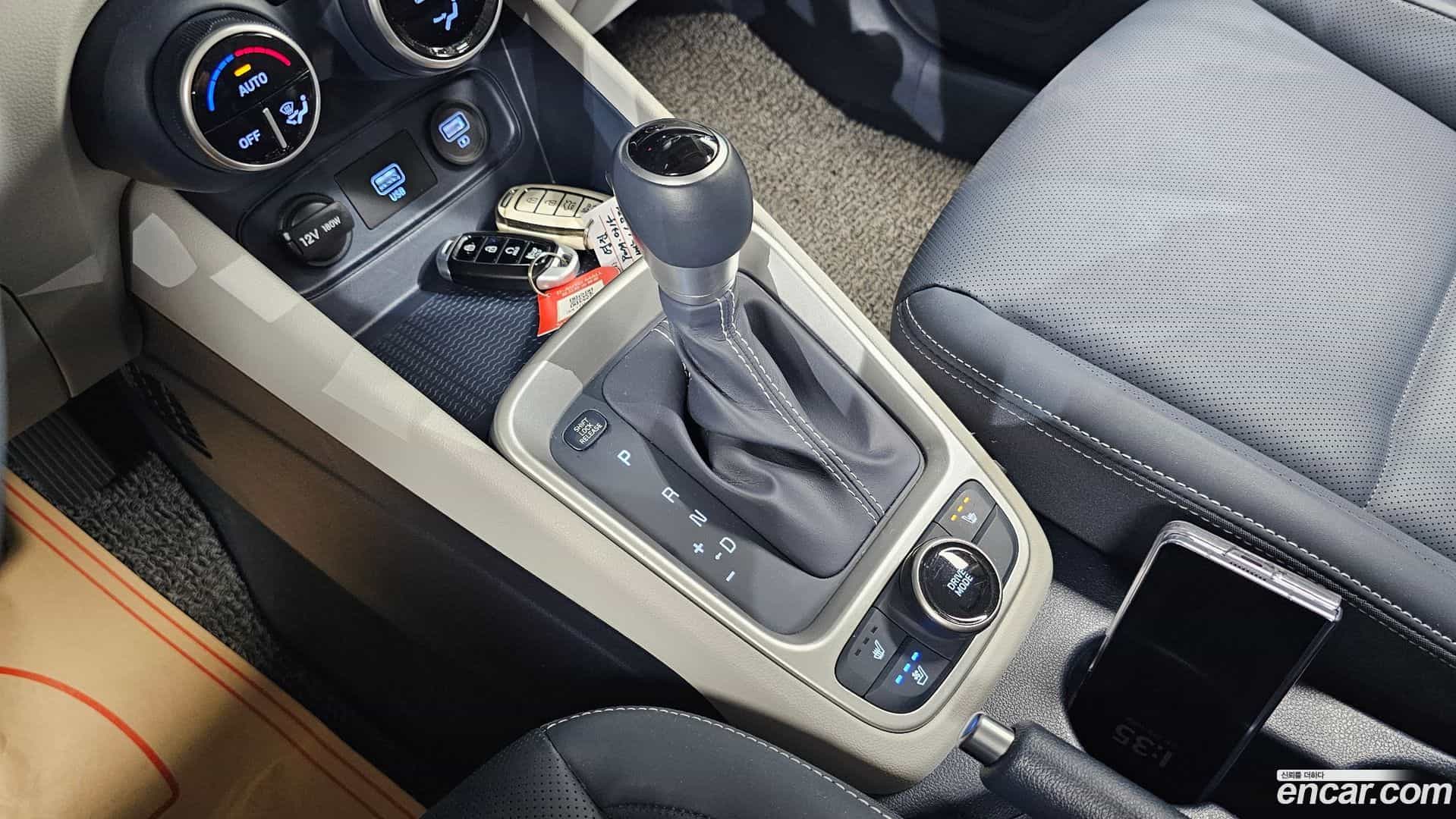 Venue Hyundai 2021.3-INNER-009