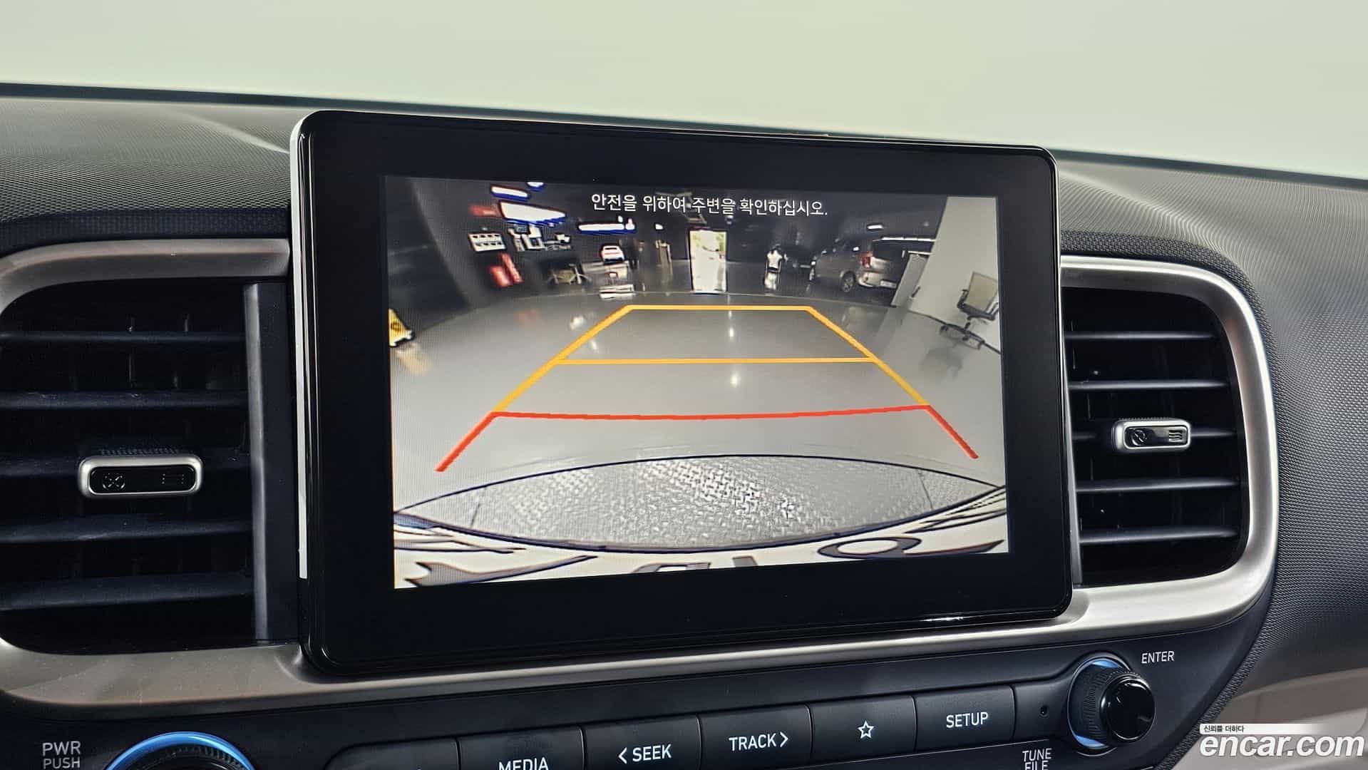 Venue Hyundai 2021.3-OPTION-018