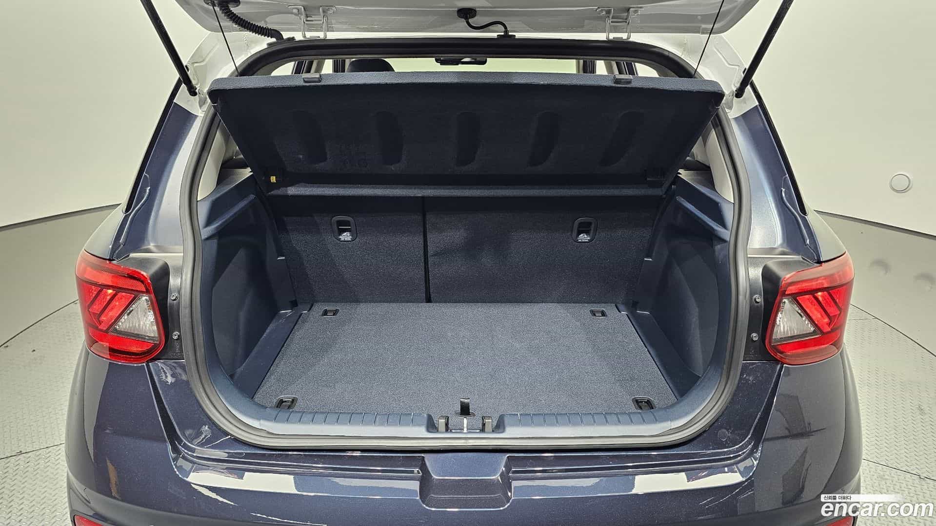 Venue Hyundai 2021.3-OPTION-021