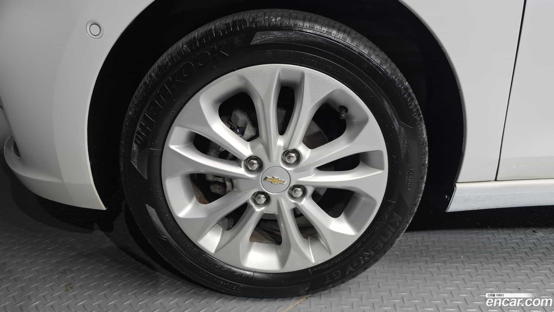 Spark Chevrolet 2021.6-OUTER-005