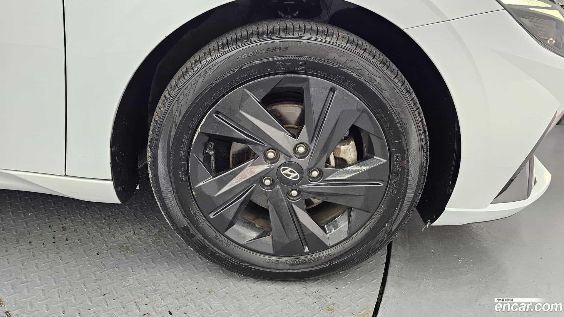 AVANTE Hyundai 2022.4-OUTER-005