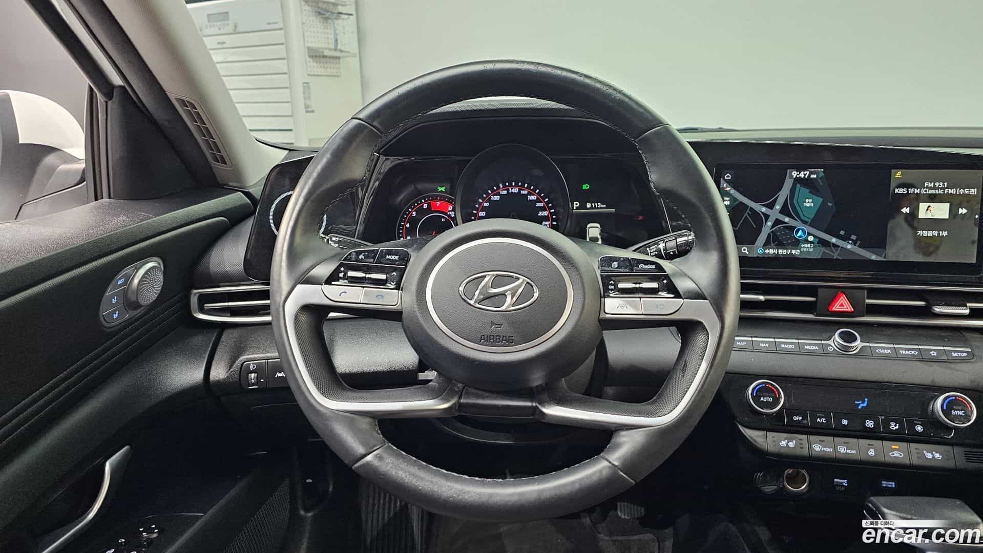 AVANTE Hyundai 2022.4-OPTION-017