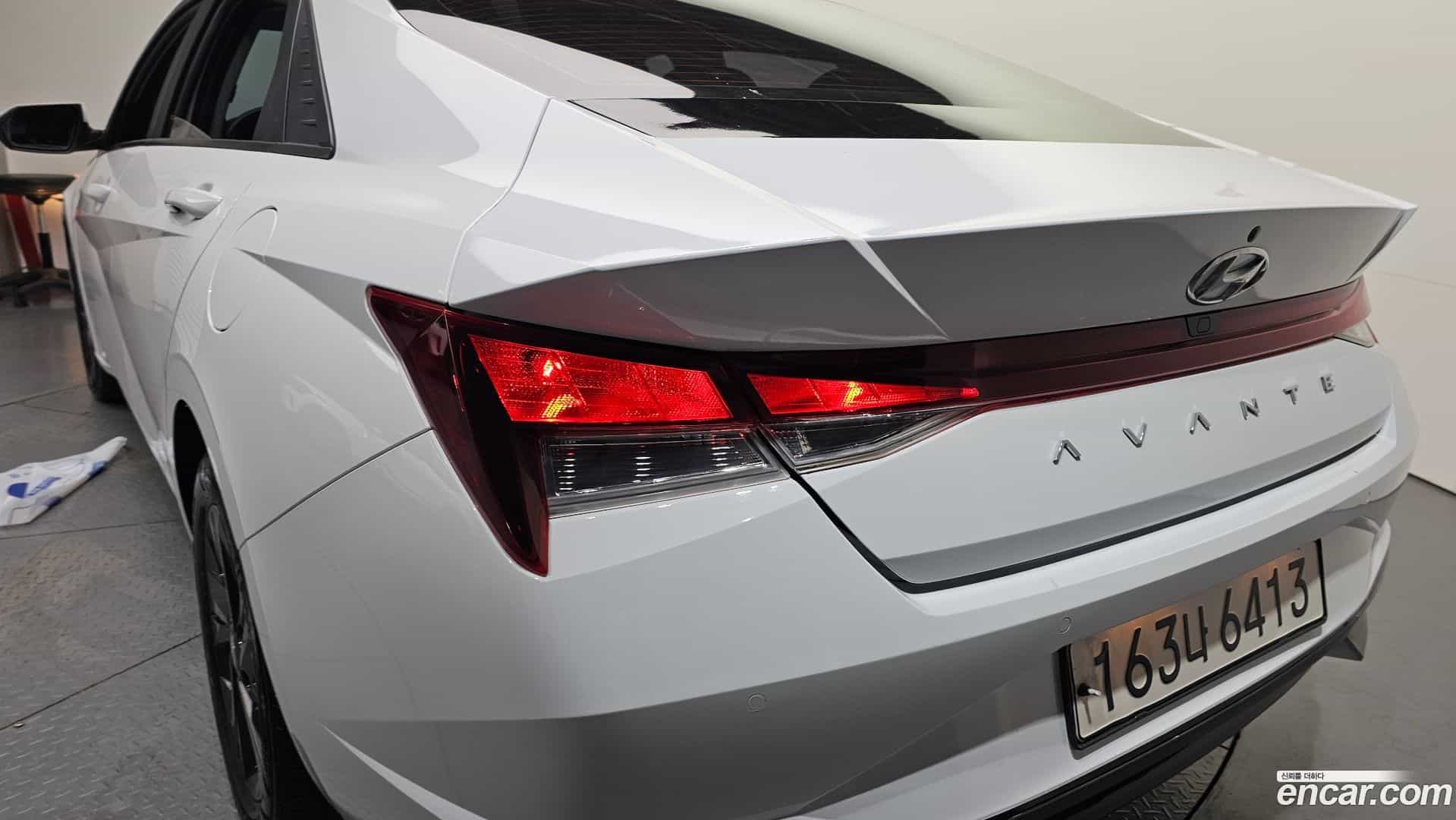 AVANTE Hyundai 2022.4-OUTER-033