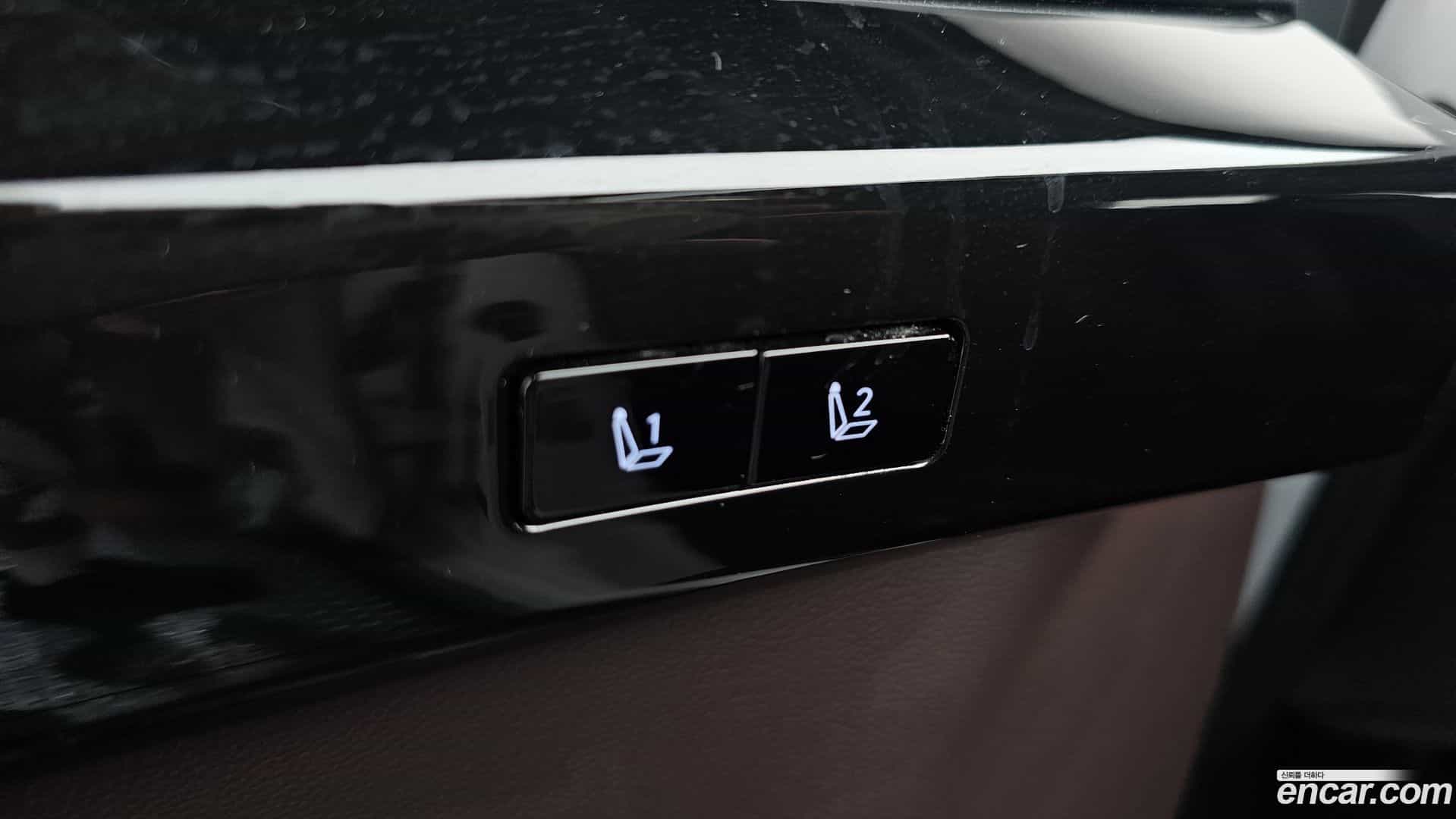 Grandeur Hyundai 2023.4-OPTION-046