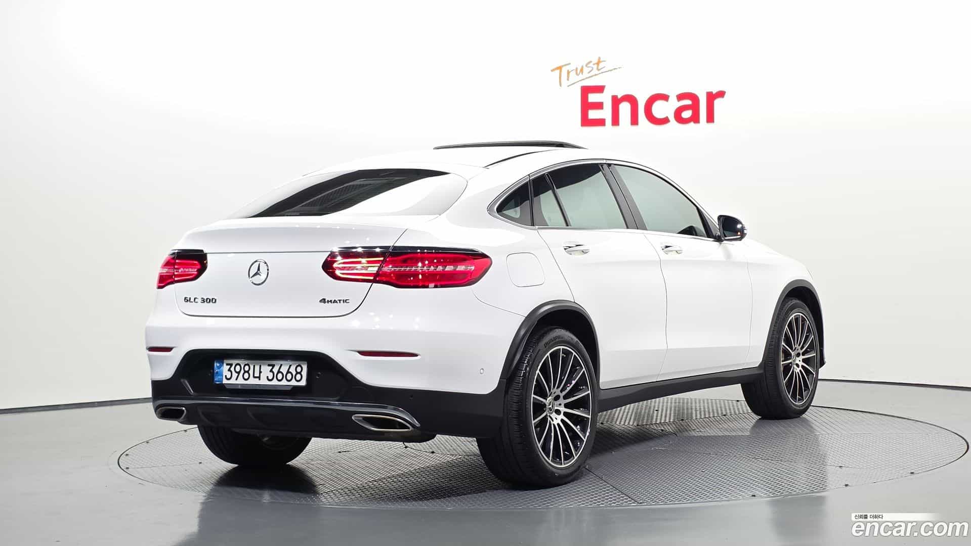 GLC-Class Mercedes-Benz 2019.5-OUTER-002