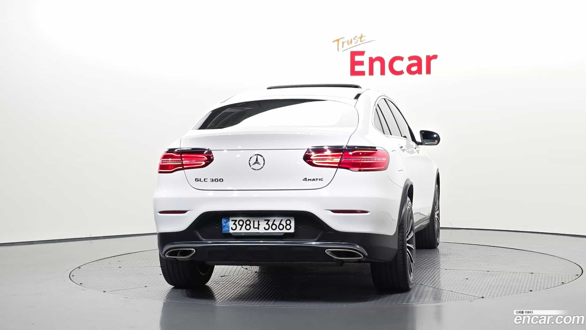 GLC-Class Mercedes-Benz 2019.5-OUTER-004