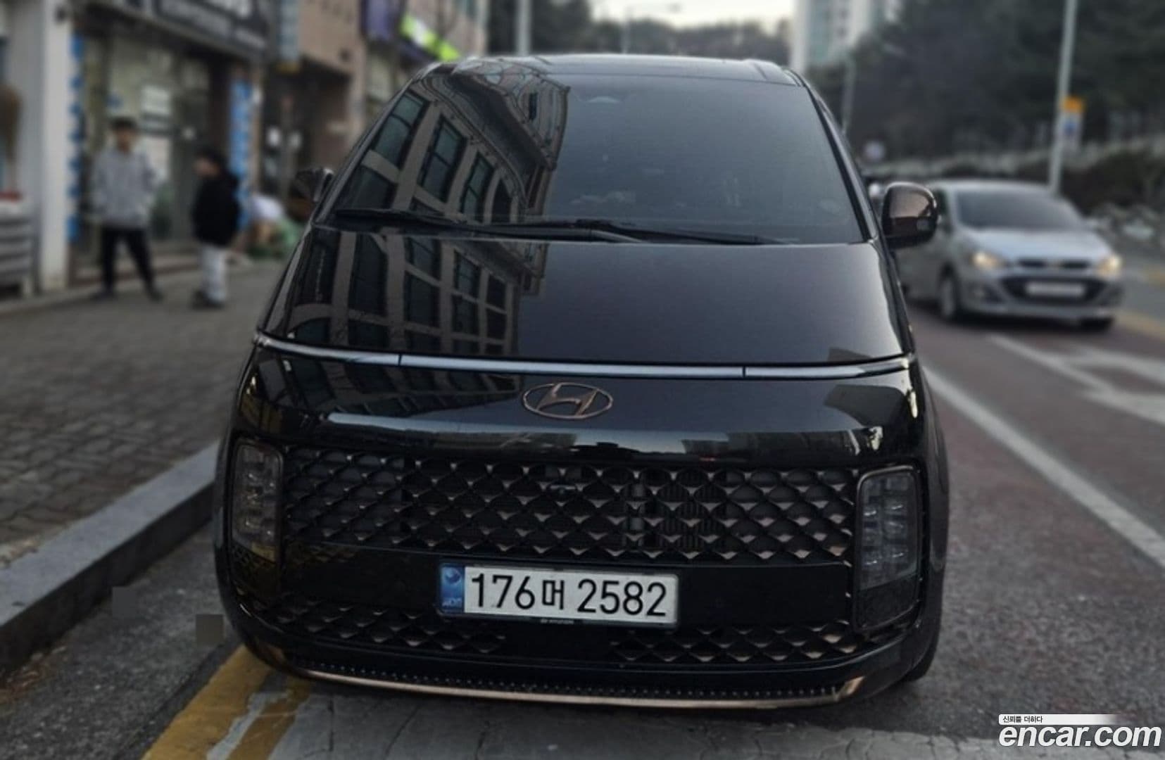 Main__Slider__Photo:Staria Hyundai 2021.6-0