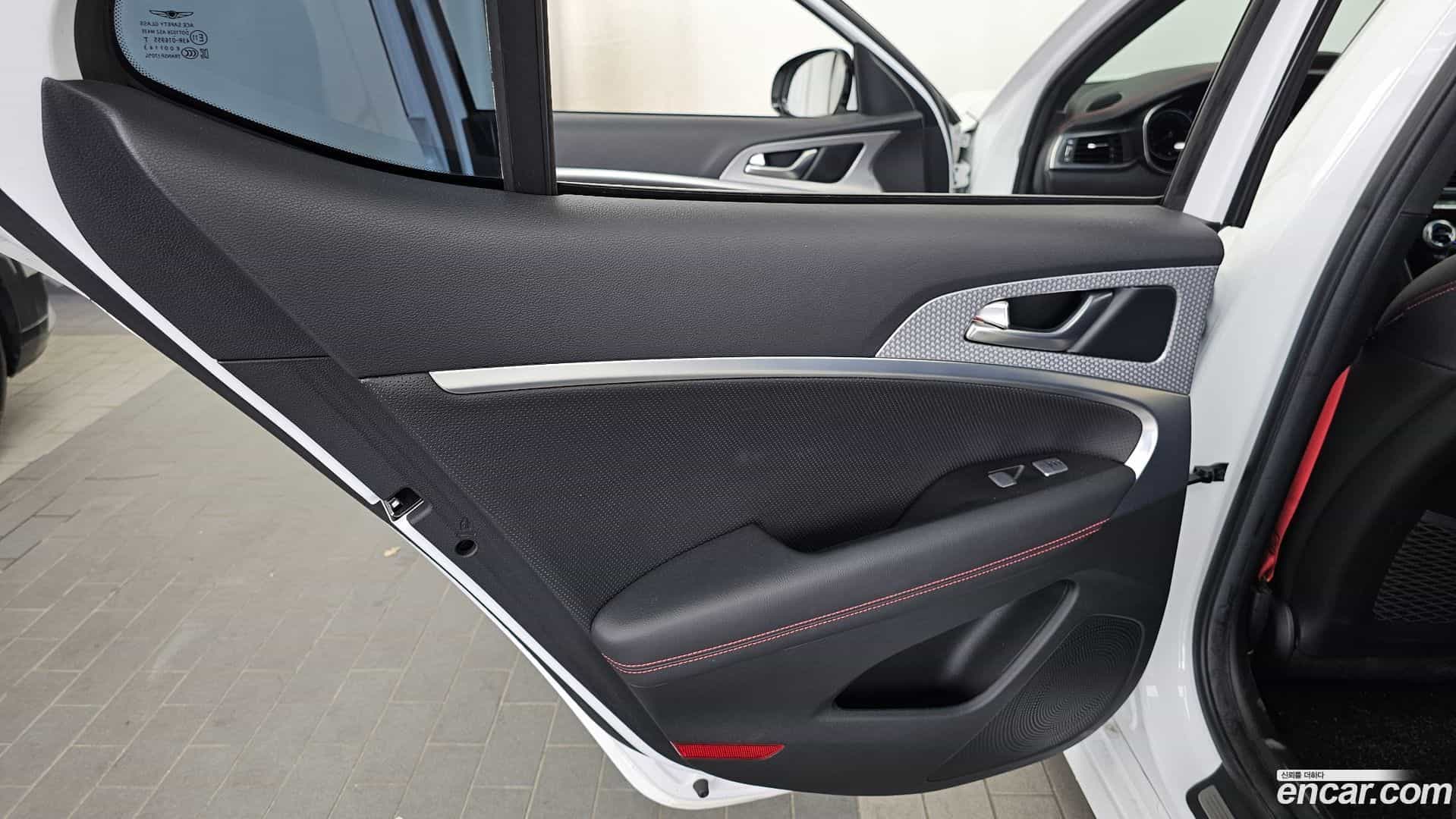 G70 Genesis 2021.10-INNER-035