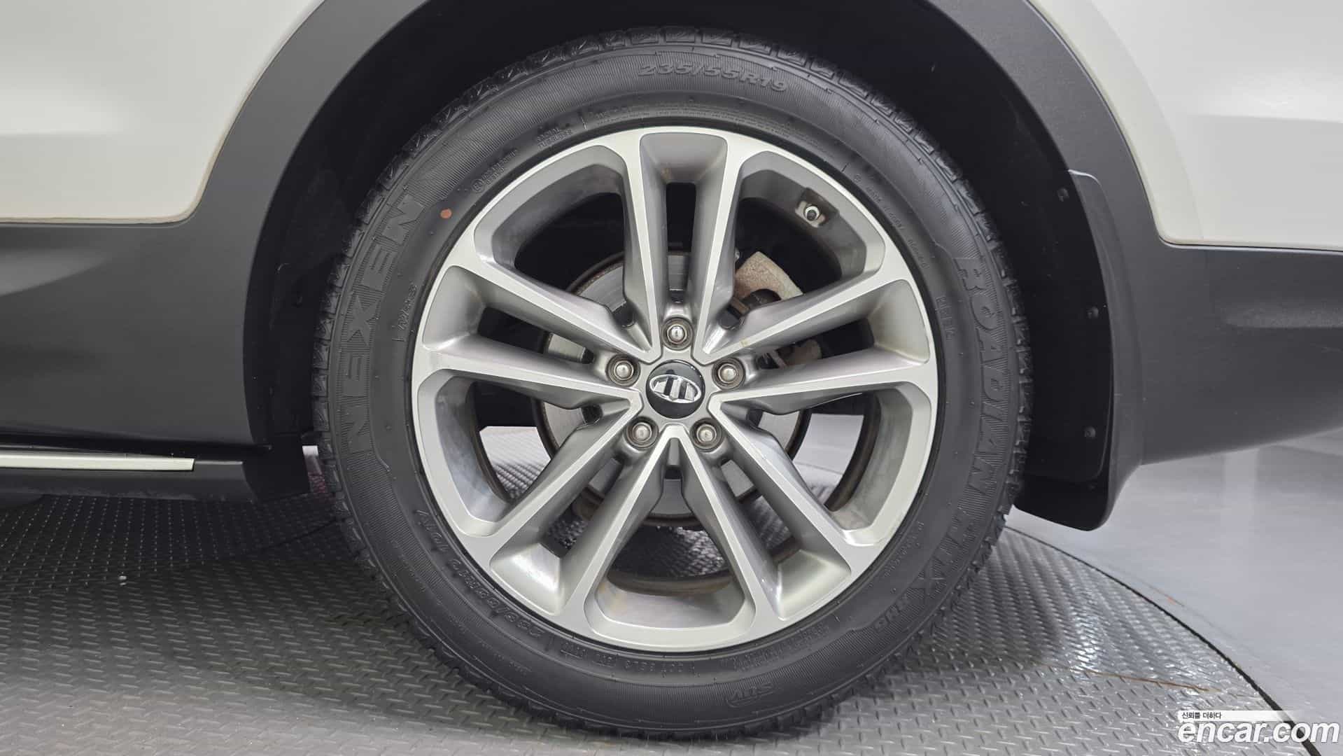 Santafe Hyundai 2016.1-OUTER-031