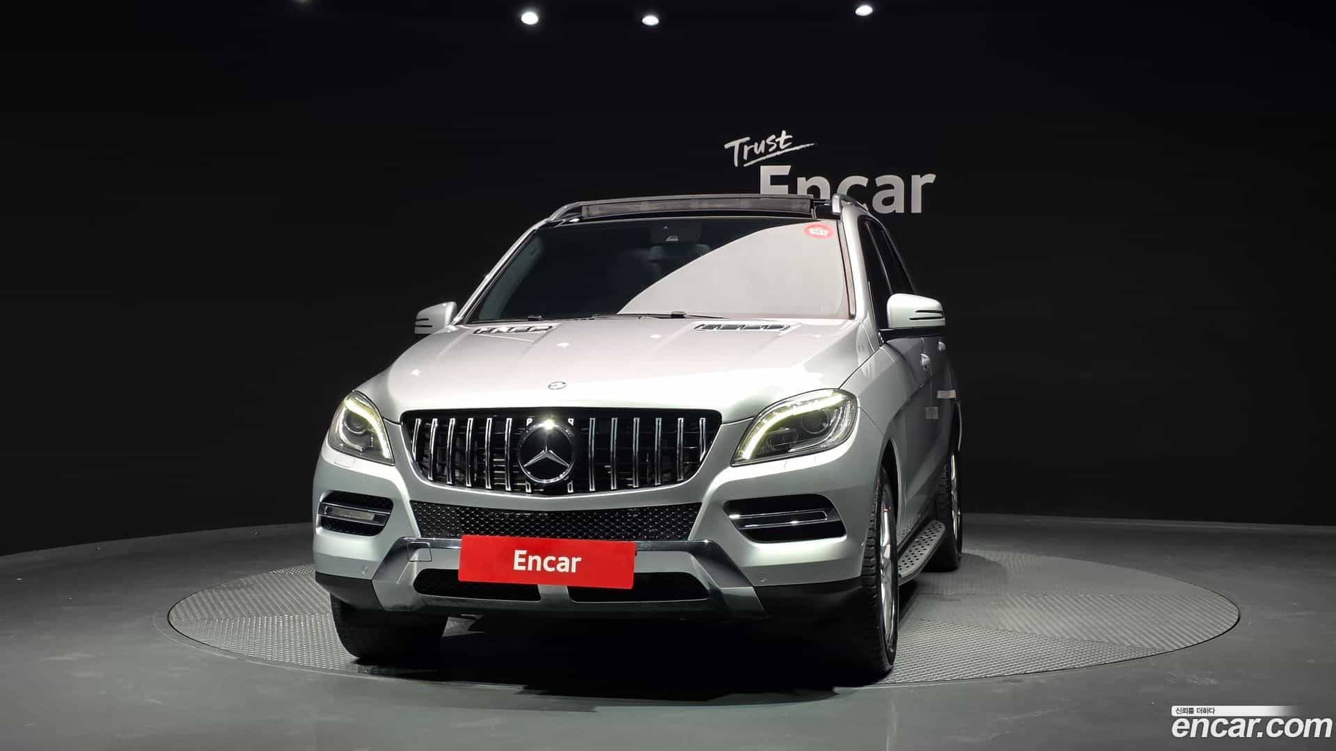 M-class Mercedes-Benz 2012.7-OUTER-003