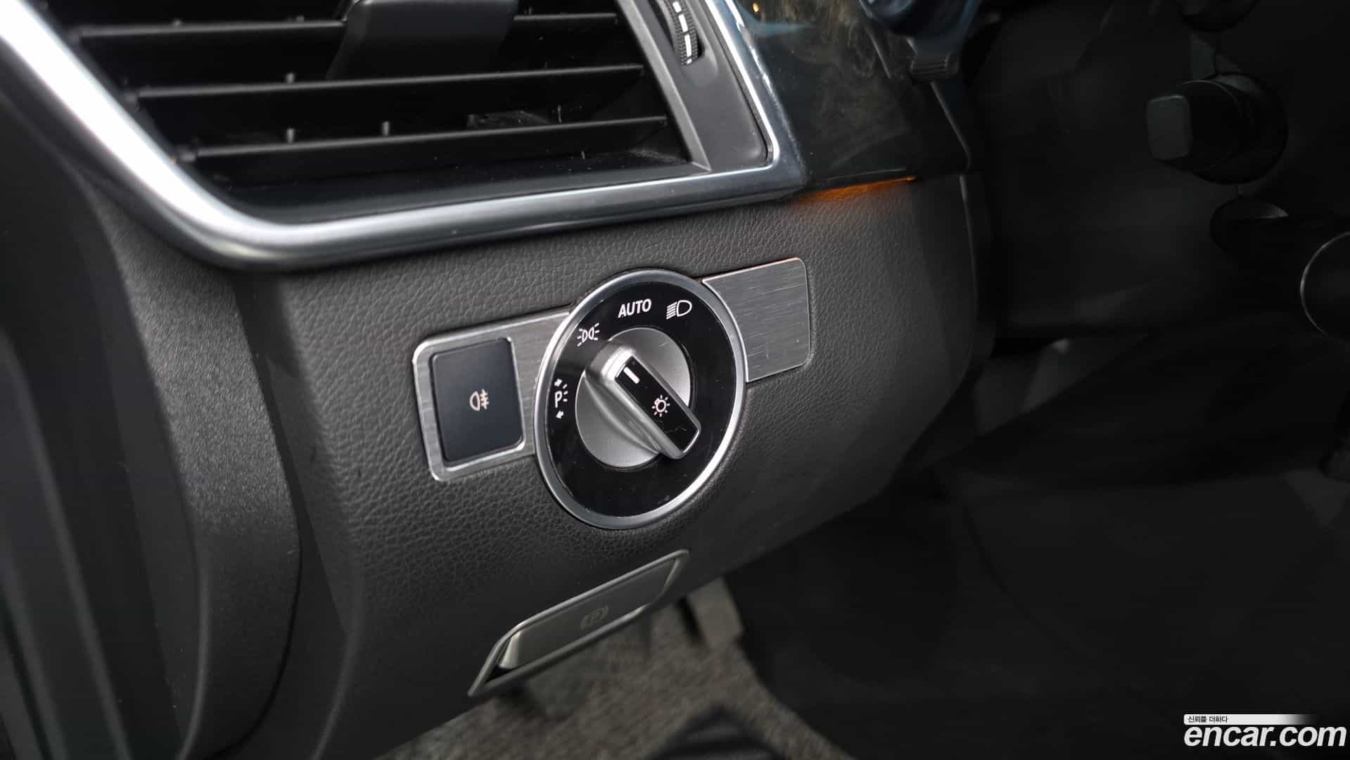 M-class Mercedes-Benz 2012.7-OPTION-021