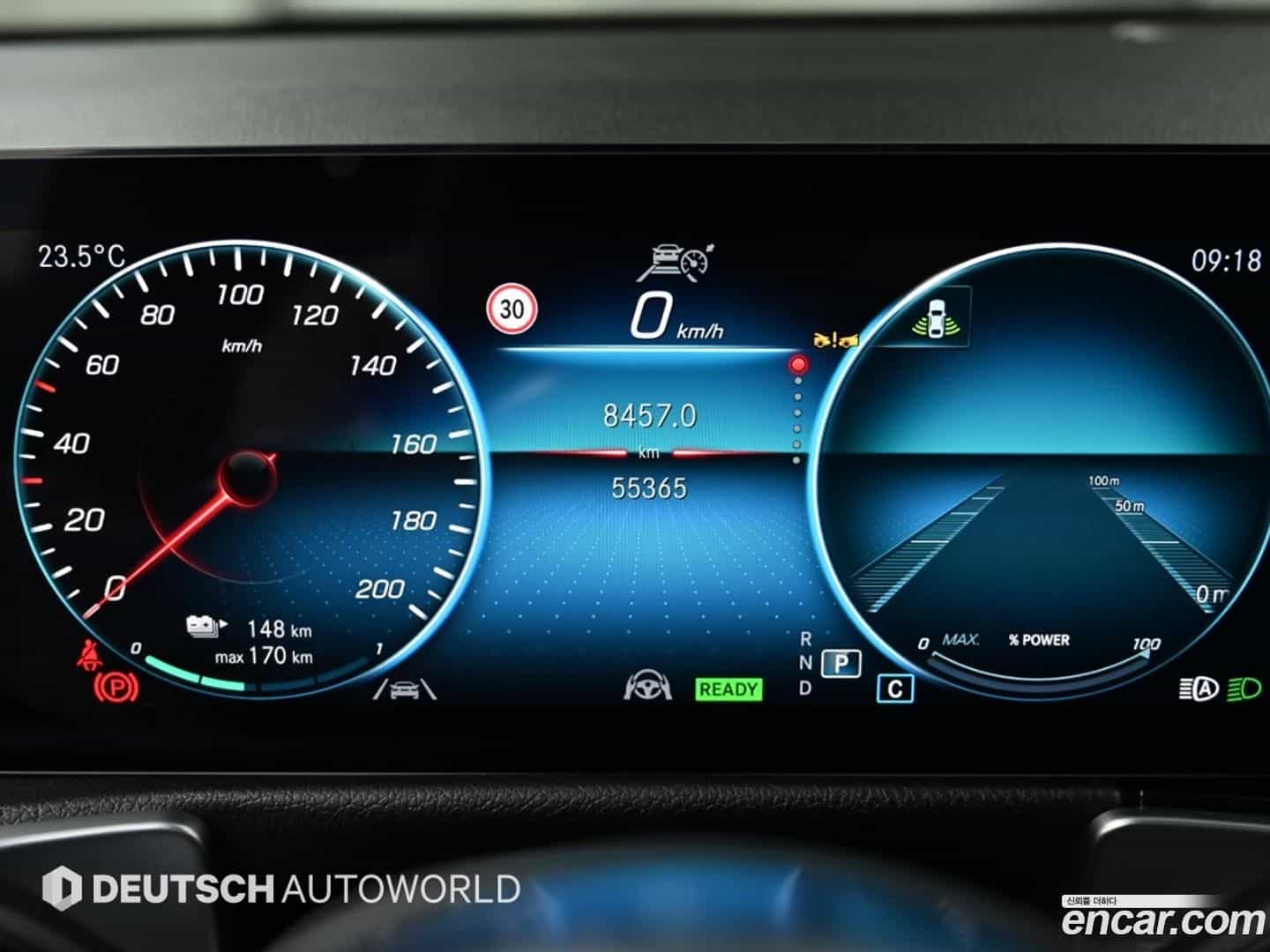EQB Mercedes-Benz 2022.11-INNER-008