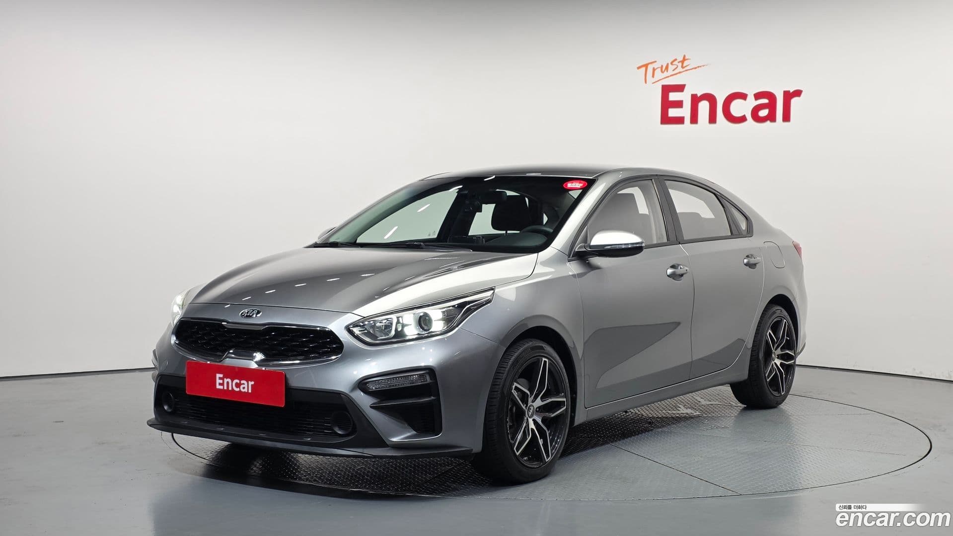 Main__Slider__Photo:K3 Kia 2019.4-0