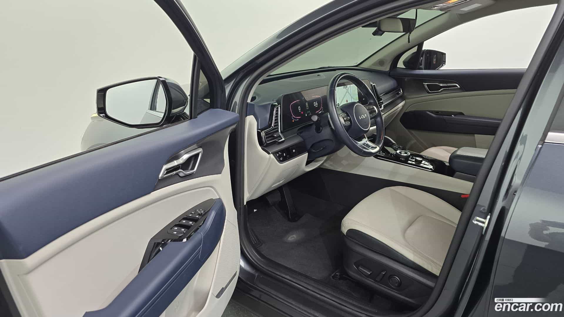 Sportage Kia 2022.1-INNER-010