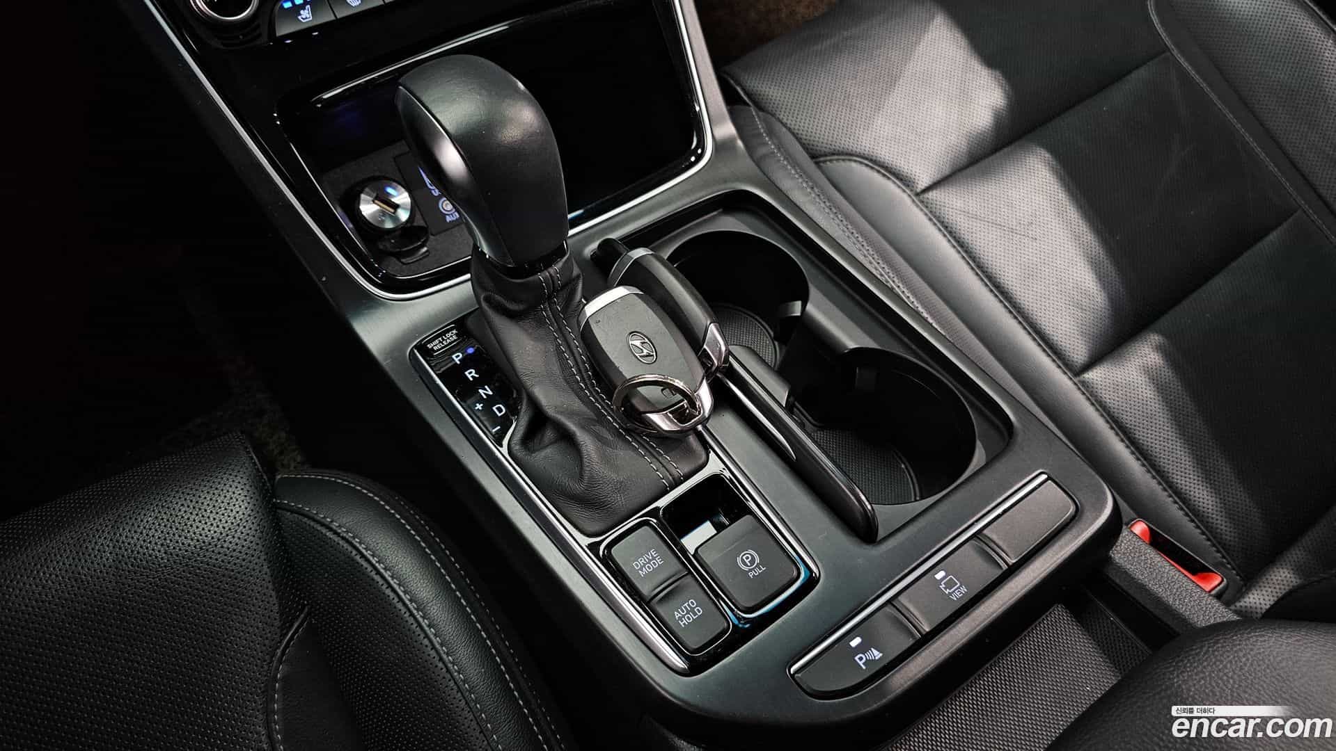 Grandeur Hyundai 2019.3-INNER-009