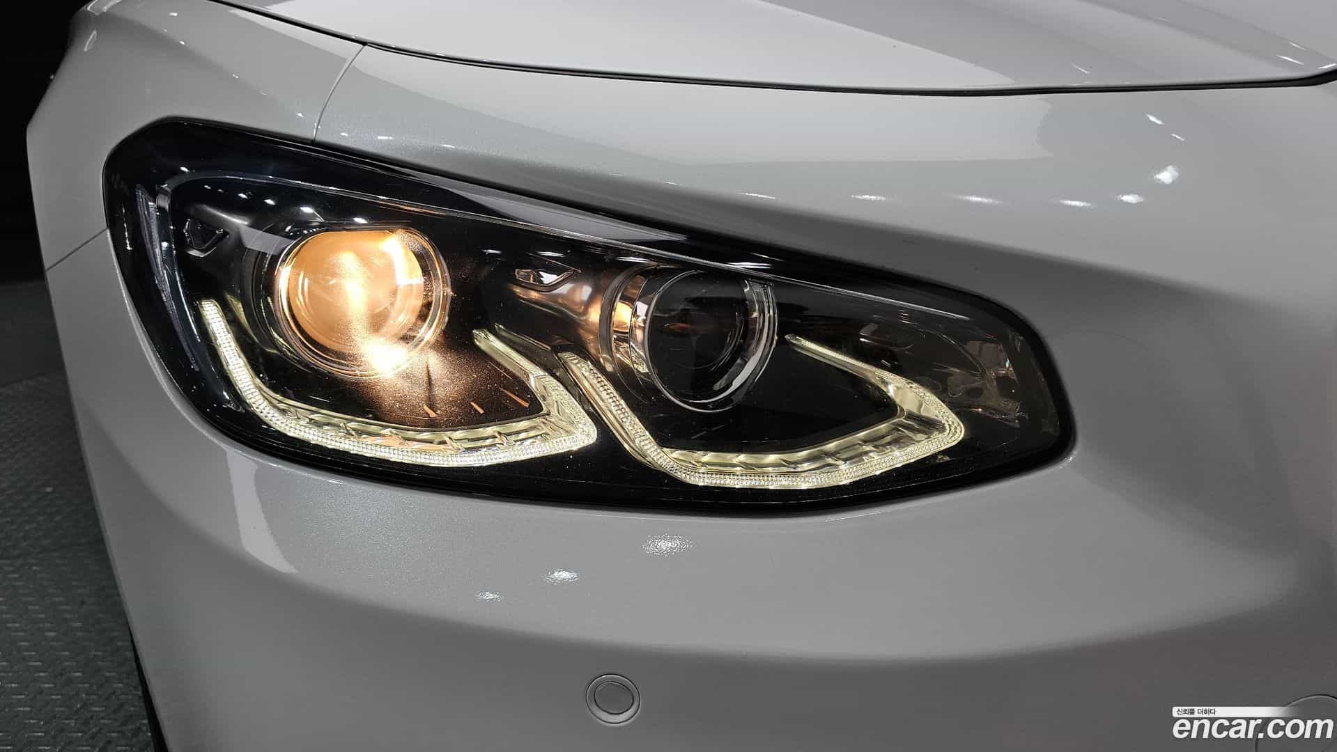 Grandeur Hyundai 2019.3-OUTER-032
