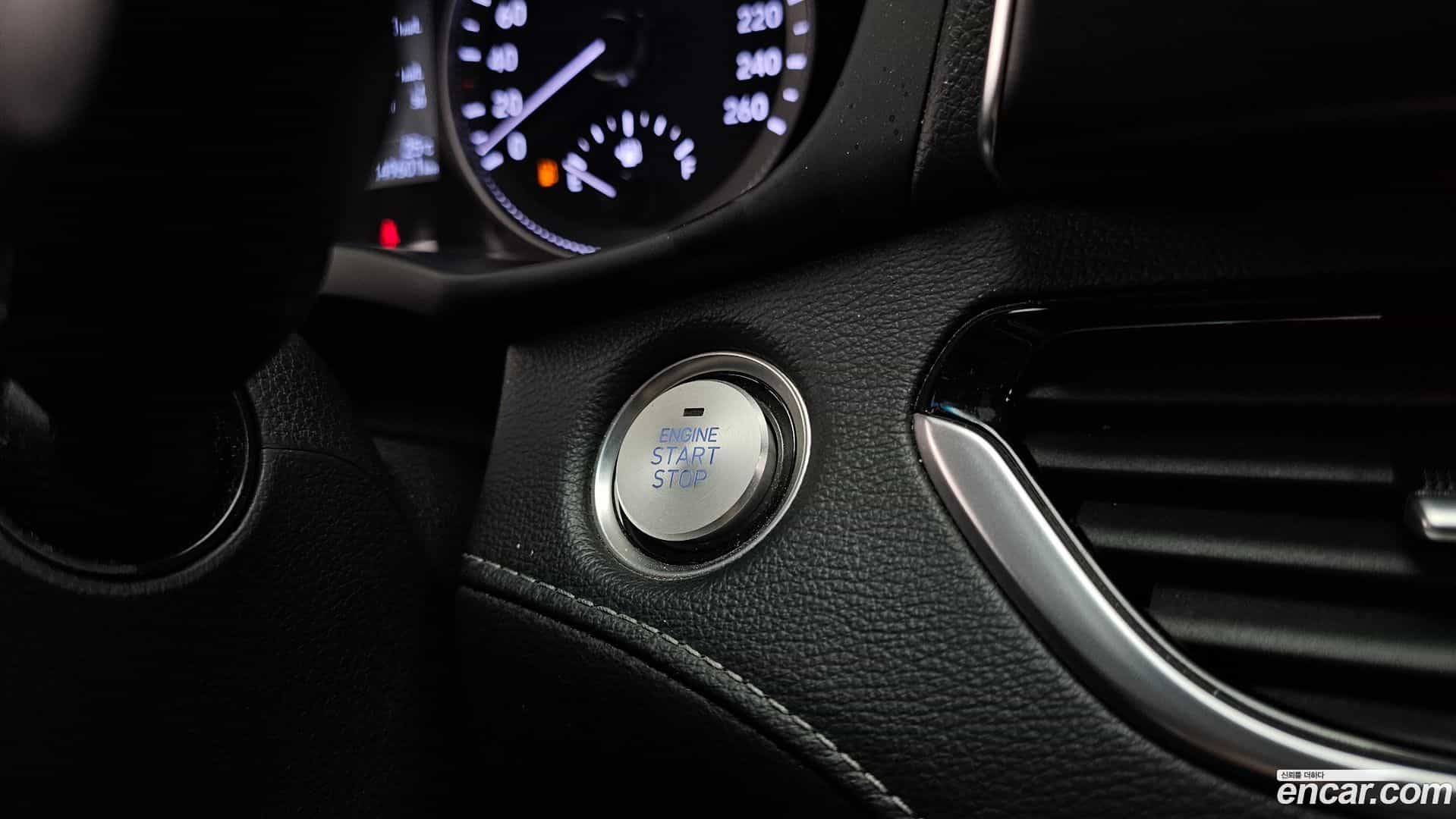 Grandeur Hyundai 2019.3-OPTION-040
