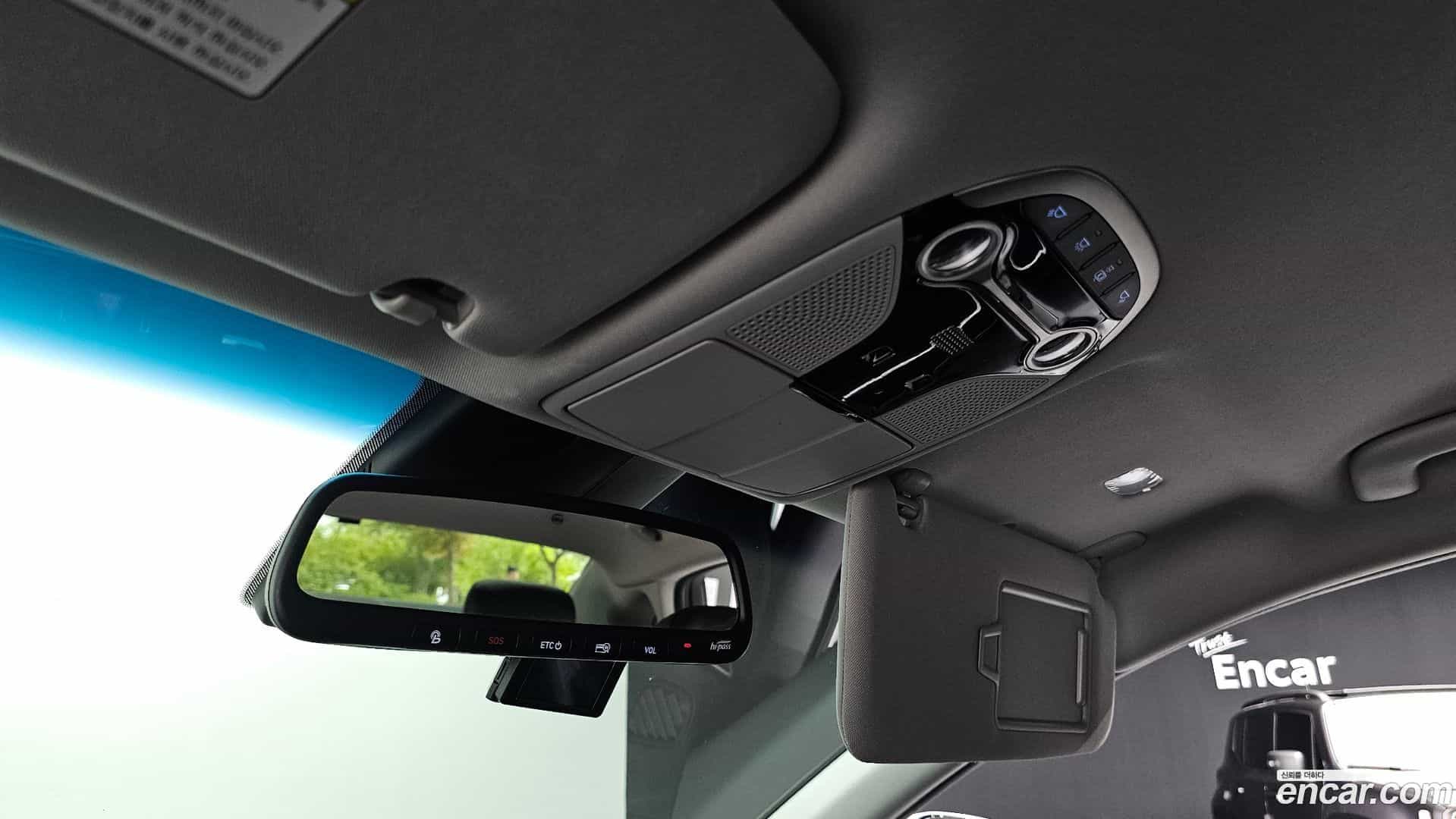 Grandeur Hyundai 2019.3-OPTION-045
