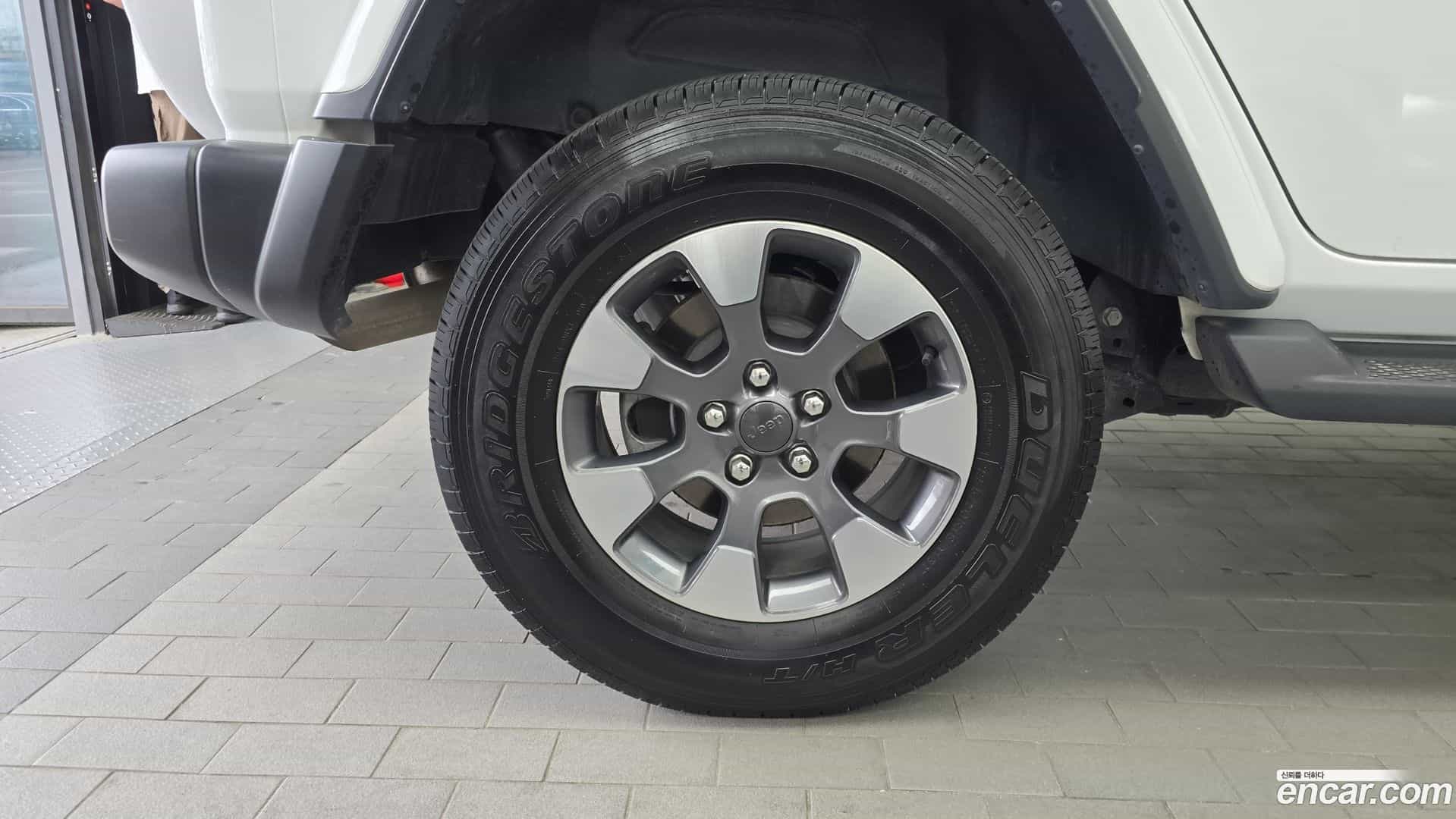 Wrangler Jeep 2023.6-OUTER-005