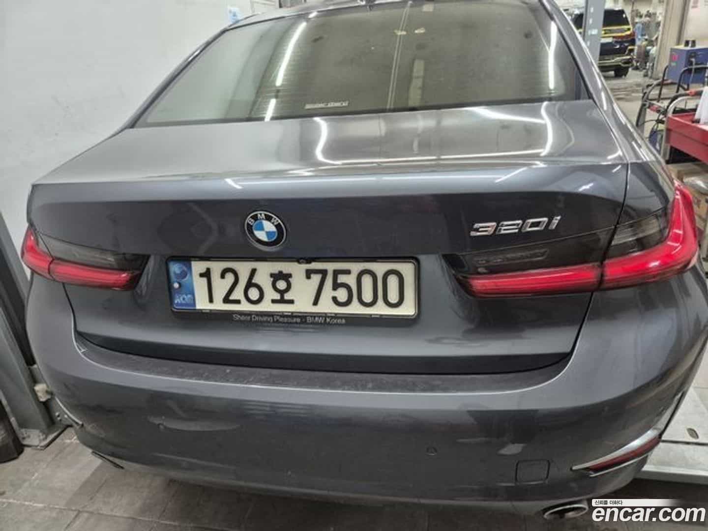 3-Series BMW 2021.5-OUTER-002