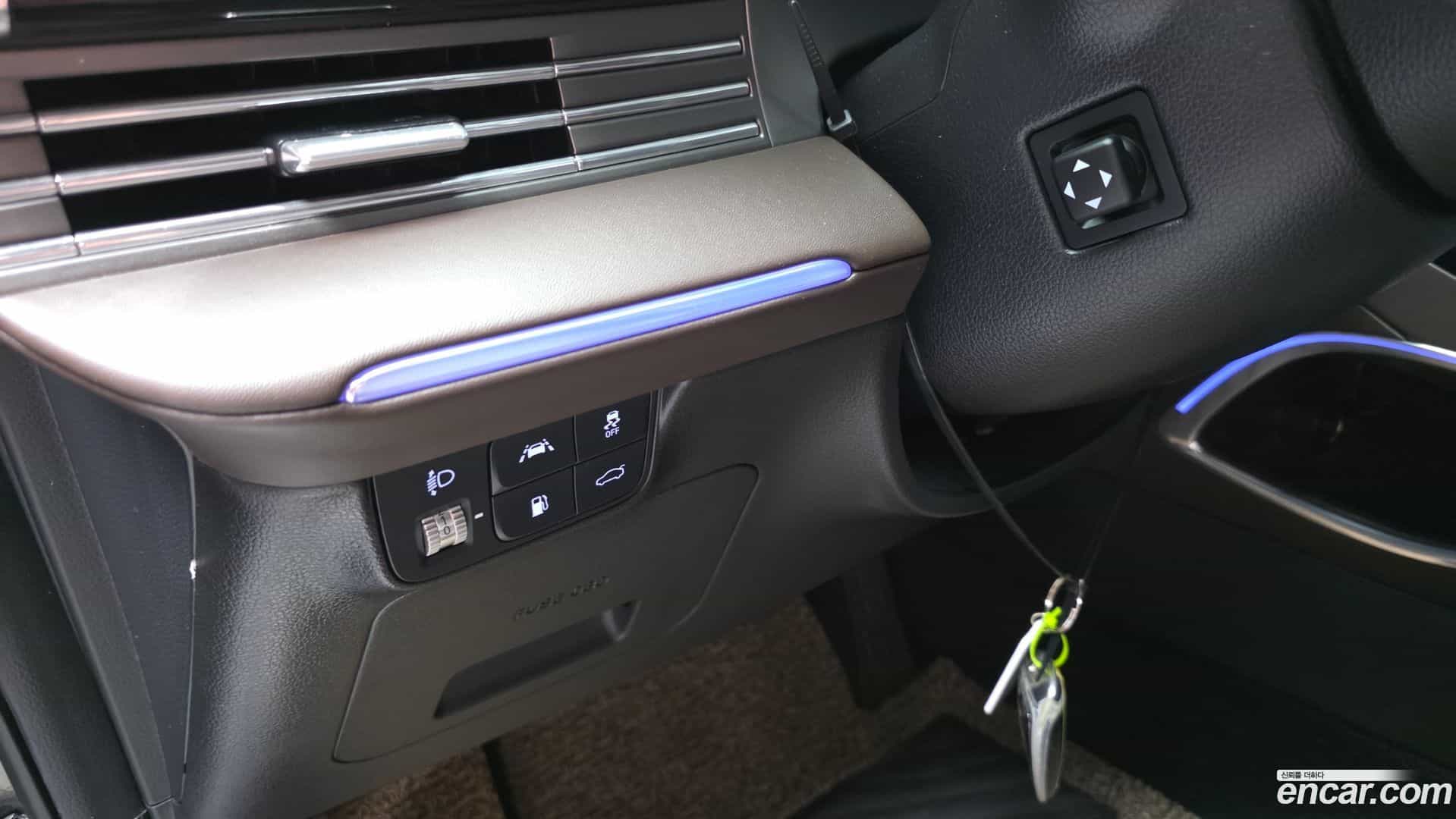 Grandeur Hyundai 2021.5-OPTION-024