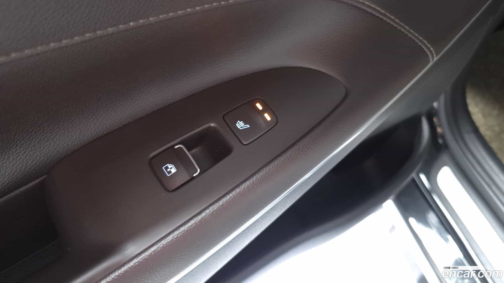 Grandeur Hyundai 2021.5-OPTION-041