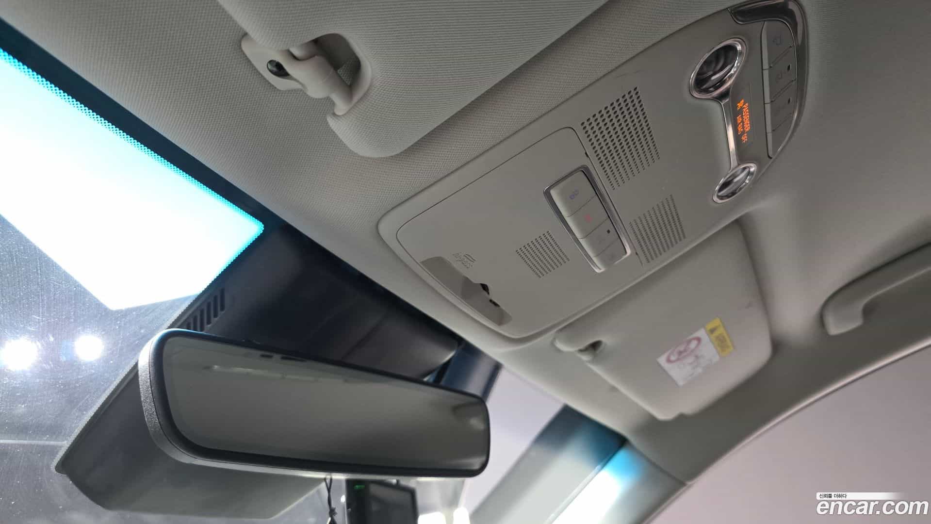 Grandeur Hyundai 2021.5-OPTION-044