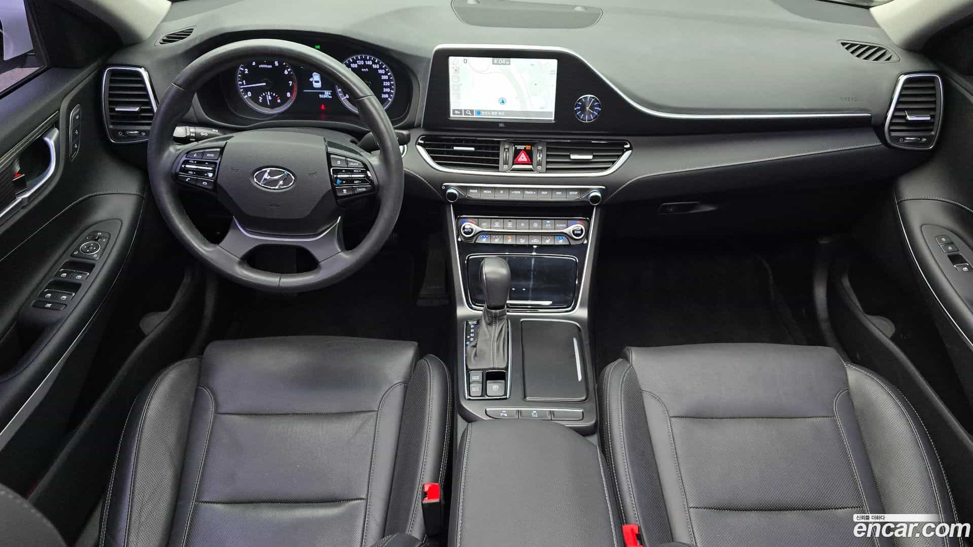 Grandeur Hyundai 2018.3-INNER-007