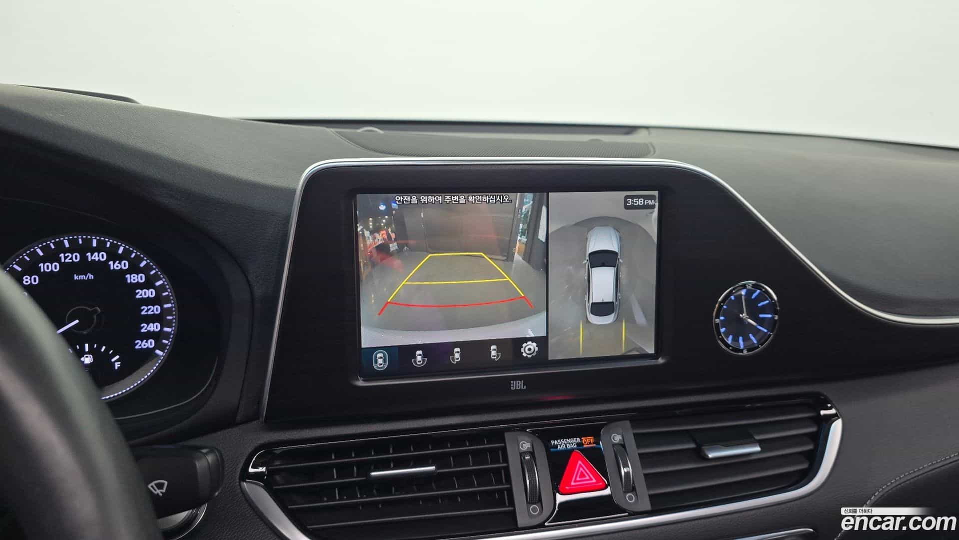 Grandeur Hyundai 2018.3-OPTION-017