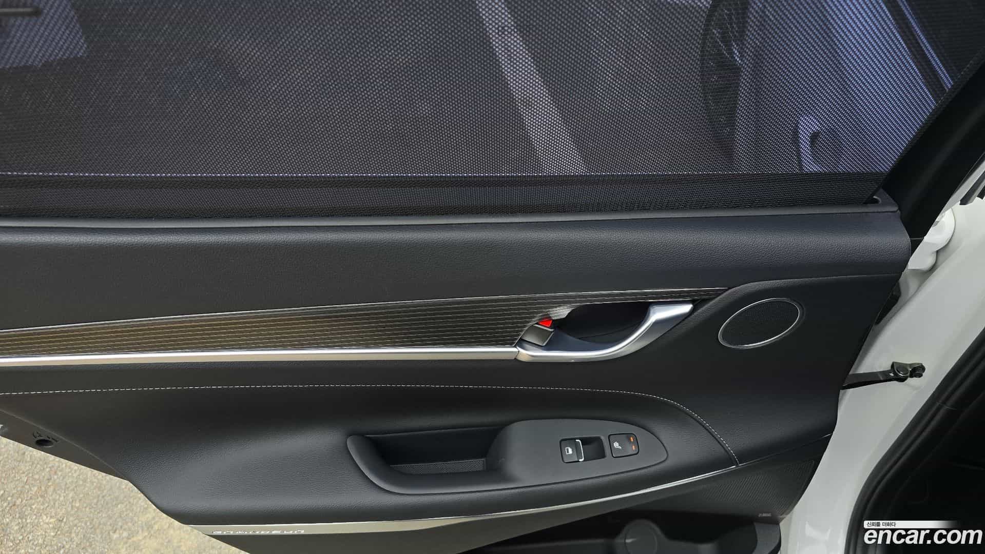Grandeur Hyundai 2018.3-INNER-035