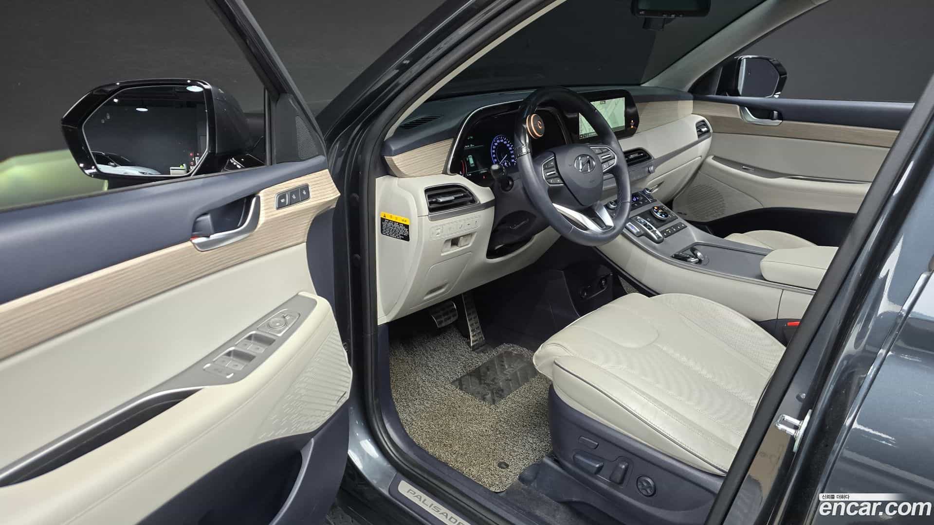 Palisade Hyundai 2019.1-INNER-010