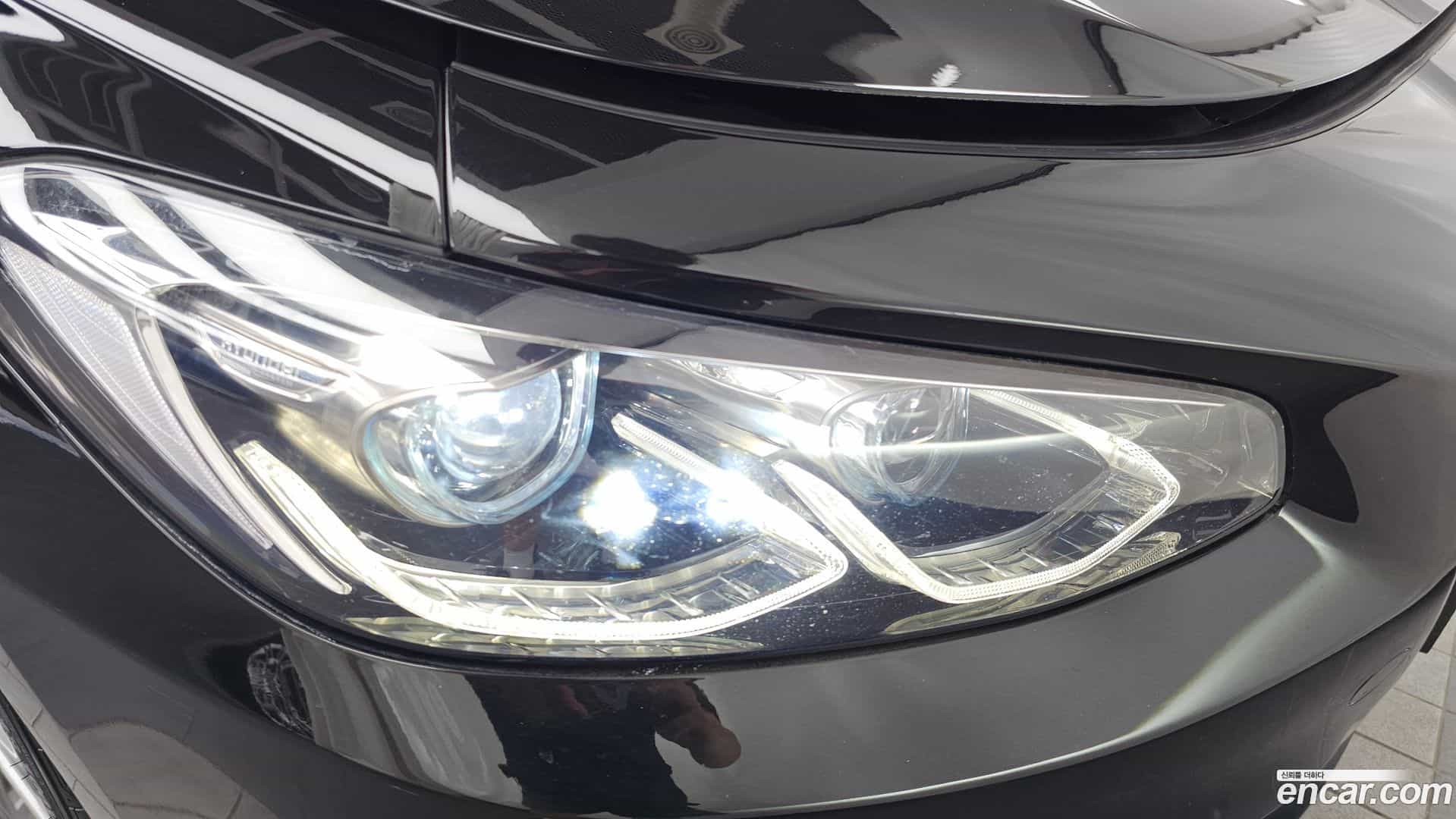 Grandeur Hyundai 2017.0-OUTER-032