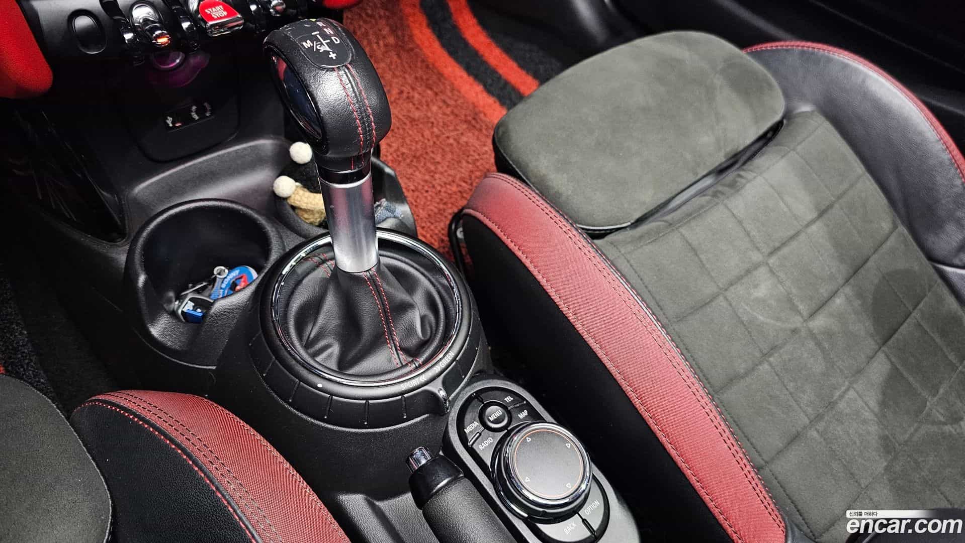 Cooper Mini 2015.11-INNER-009