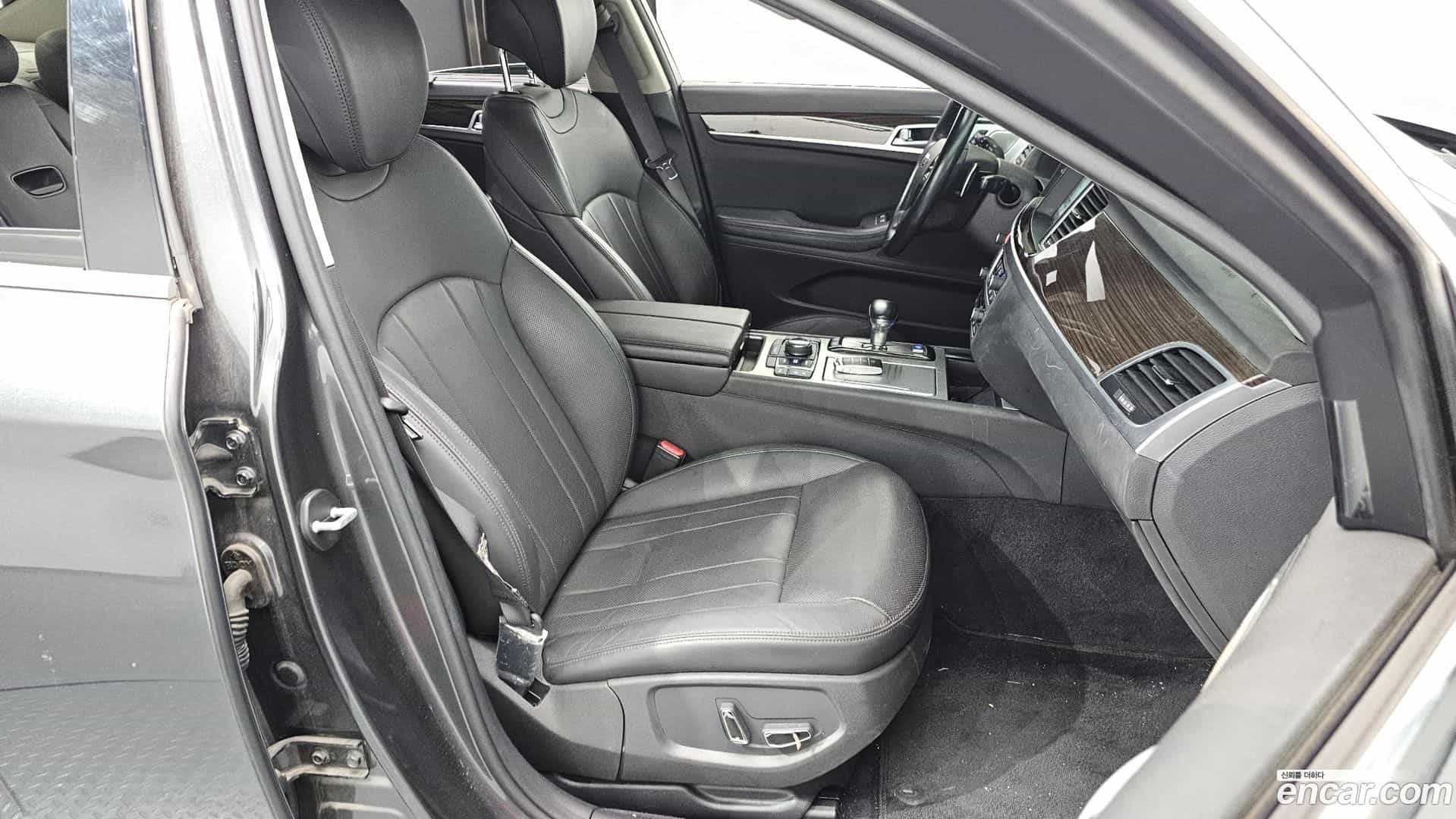 G80 Genesis 2018.6-OPTION-015