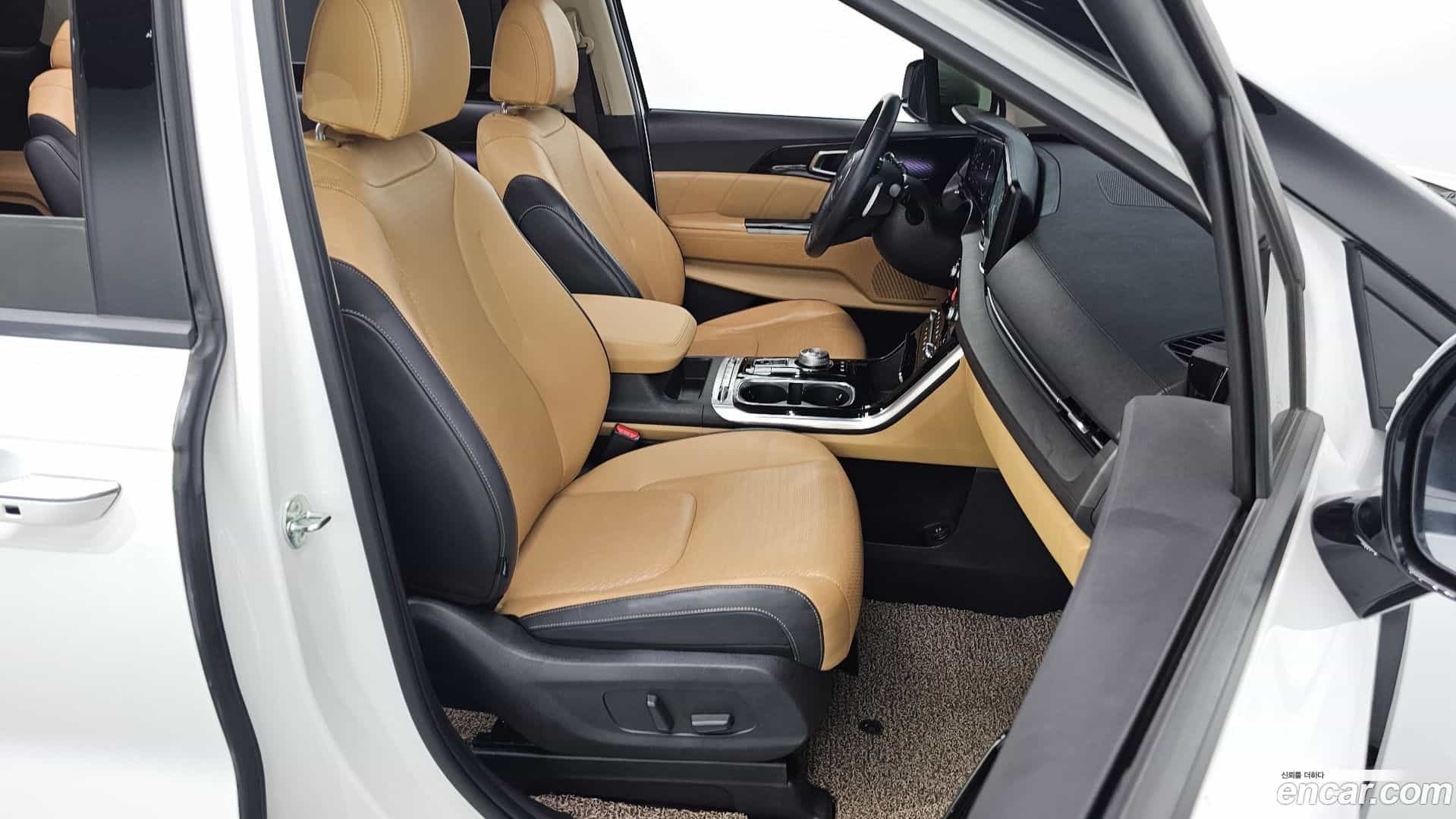 Canival Kia 2023.4-OPTION-015